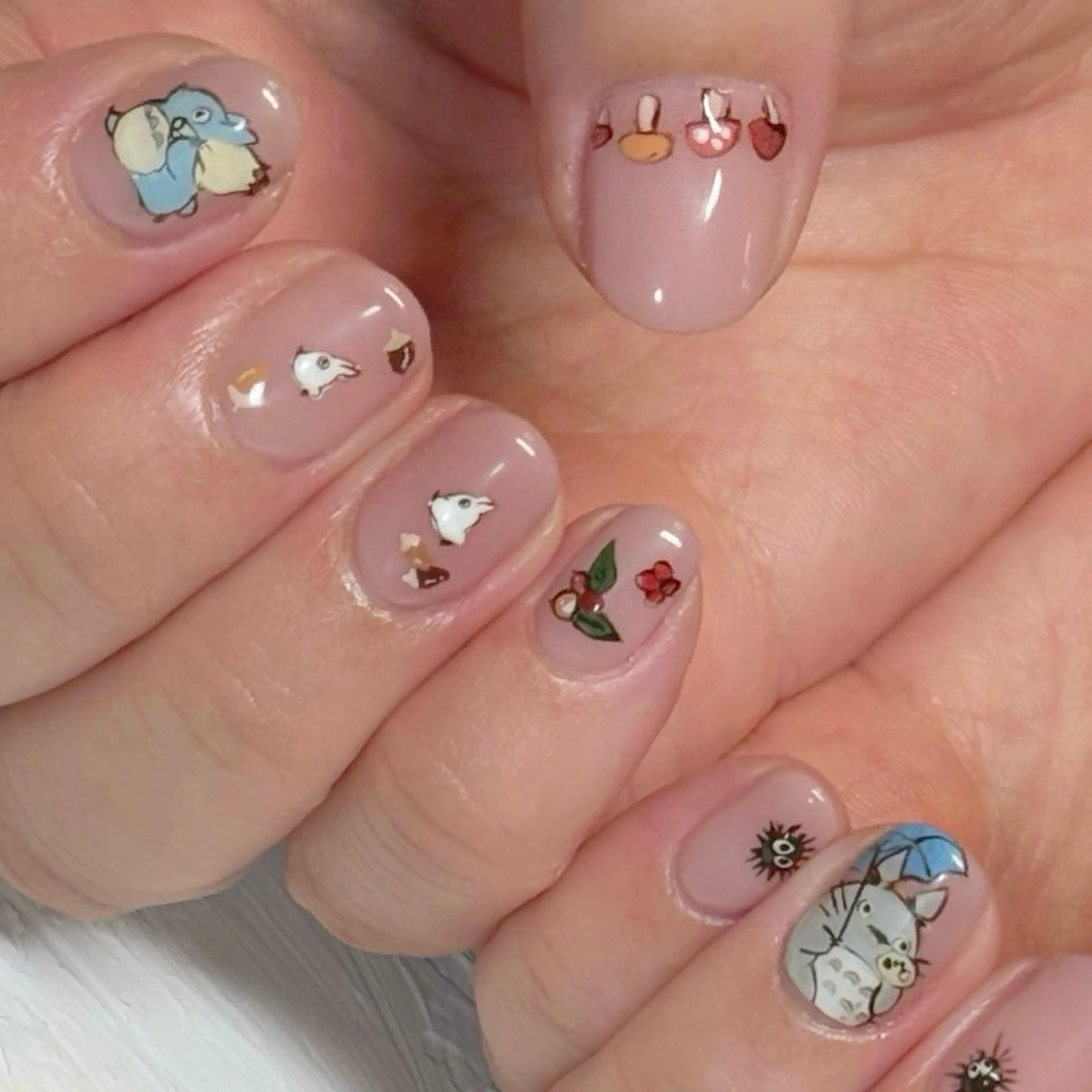 ネイル glossnail MIKIのネイルデザイン