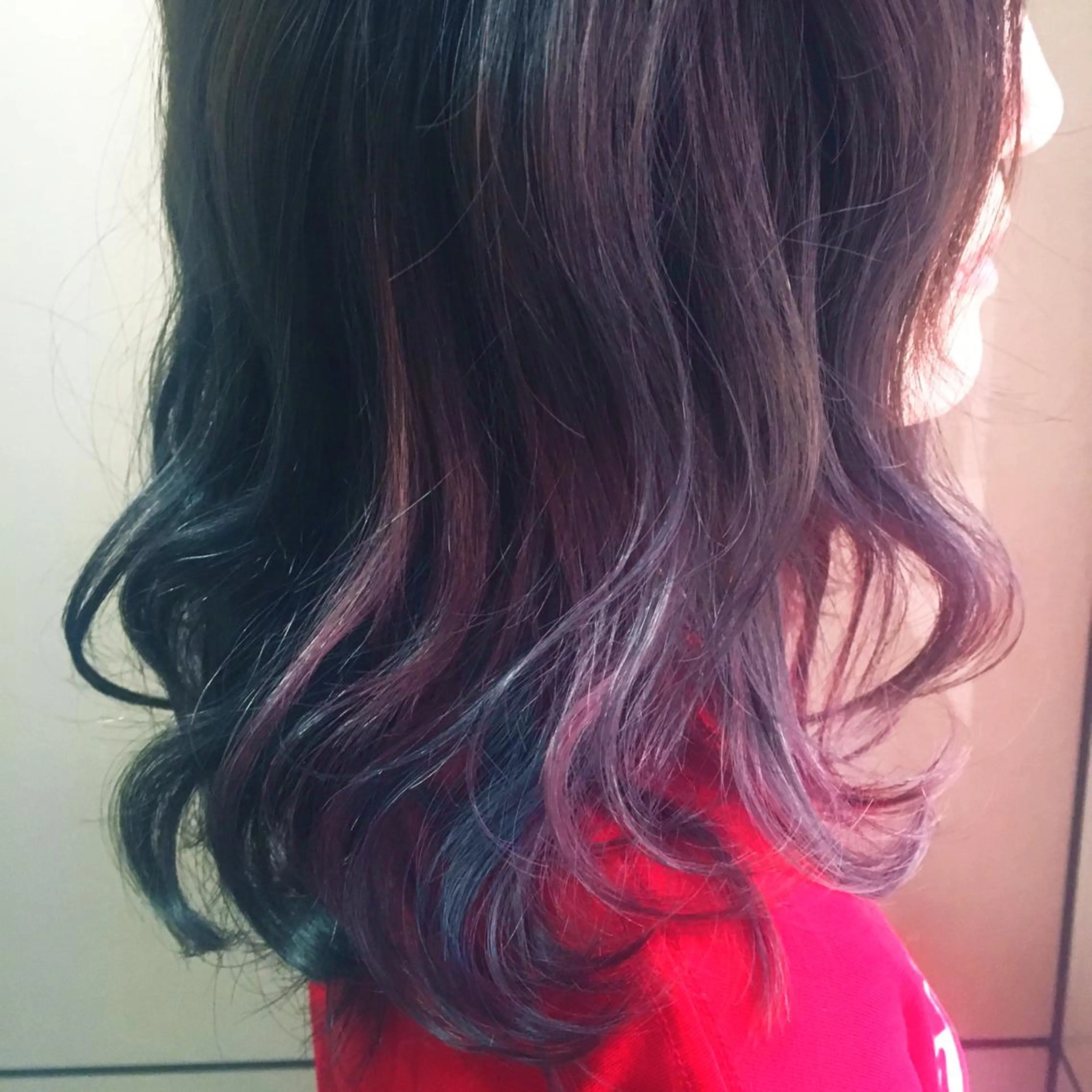 ミディアム カラー 前濱 ノゾミのヘアスタイル