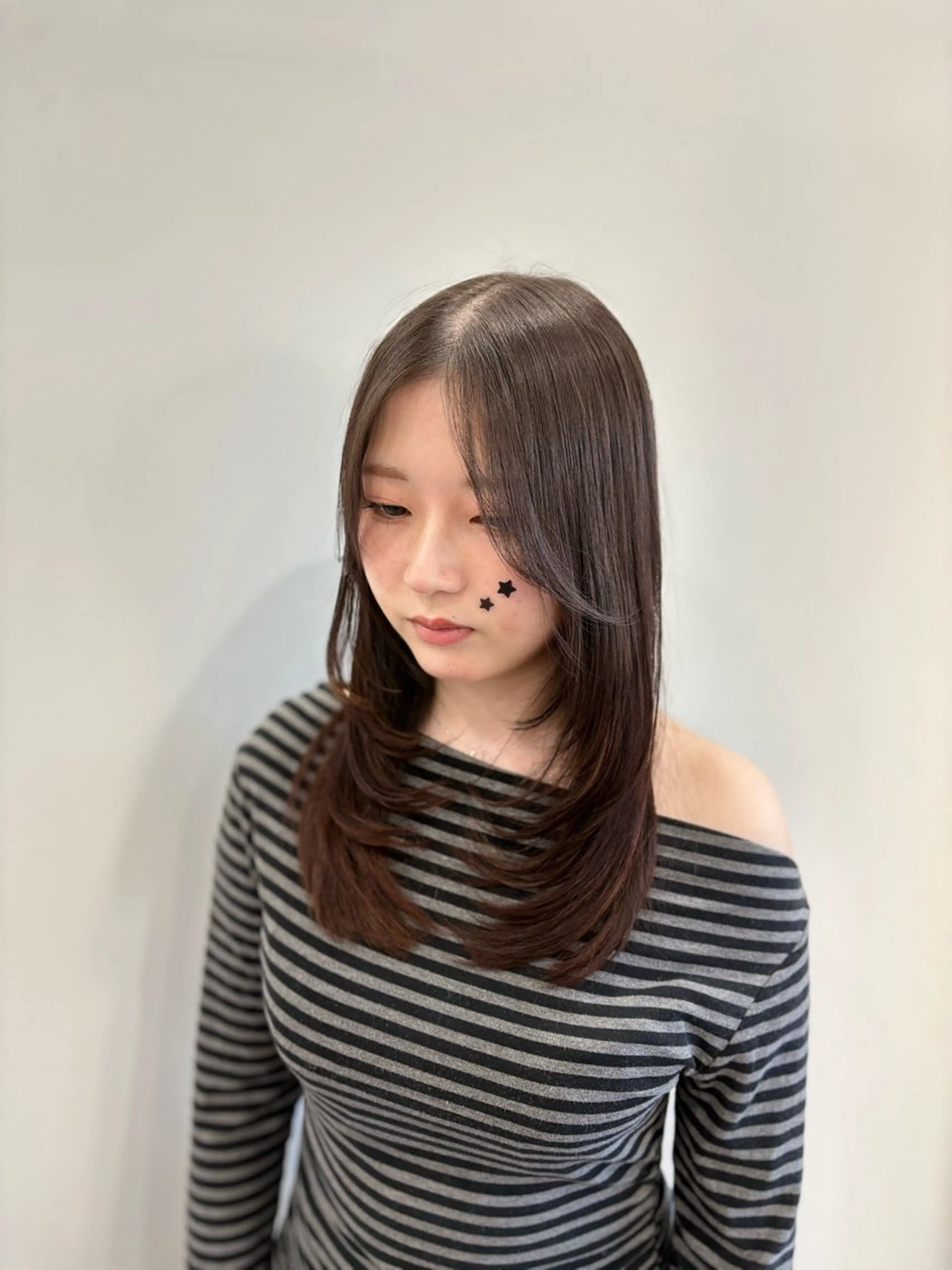 セミロング 顔周りカット レイヤーカット little syotaroのヘアスタイル