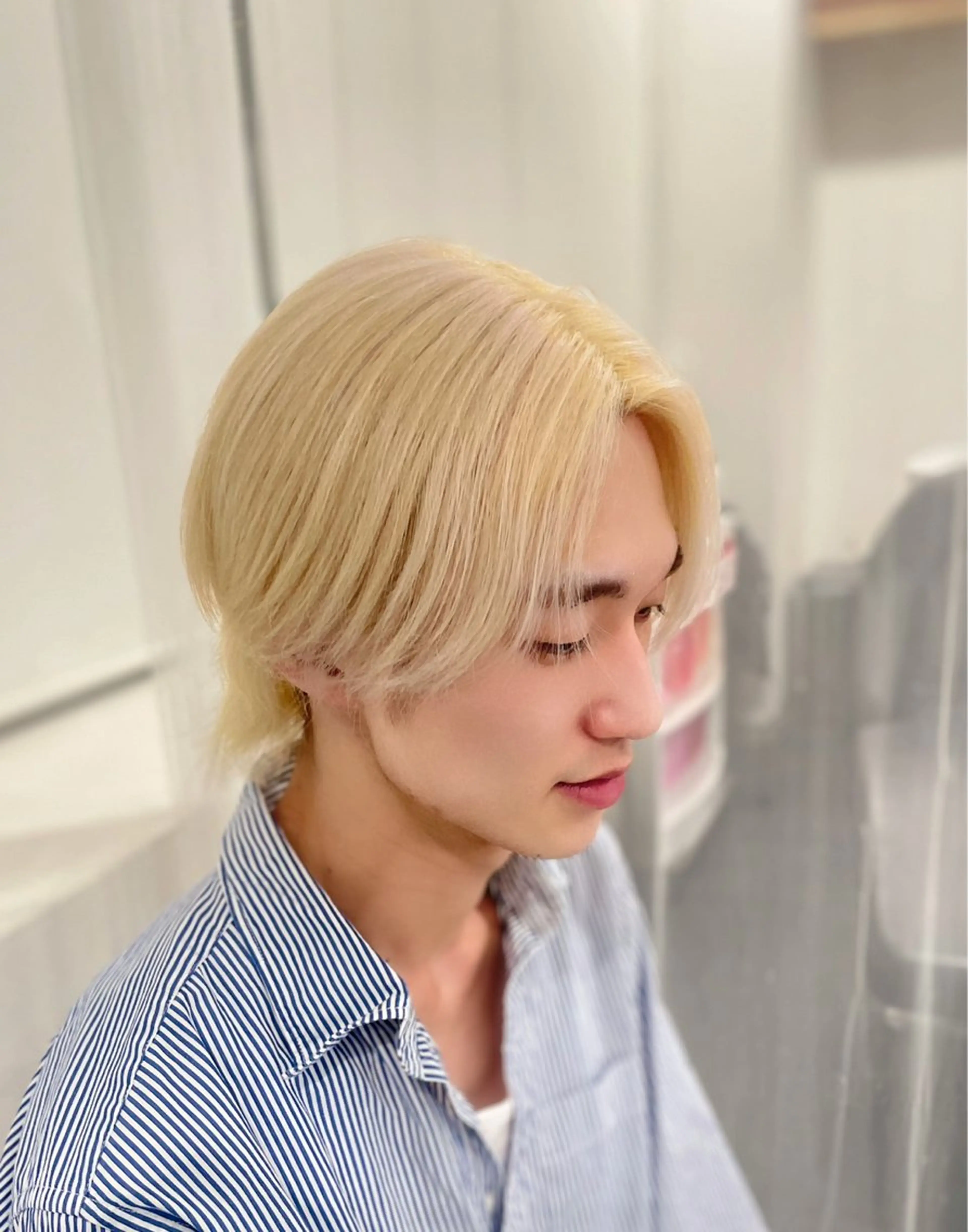 カラー メンズ GaKu/ハイトーン /ブリーチ/レイヤーのヘアスタイル