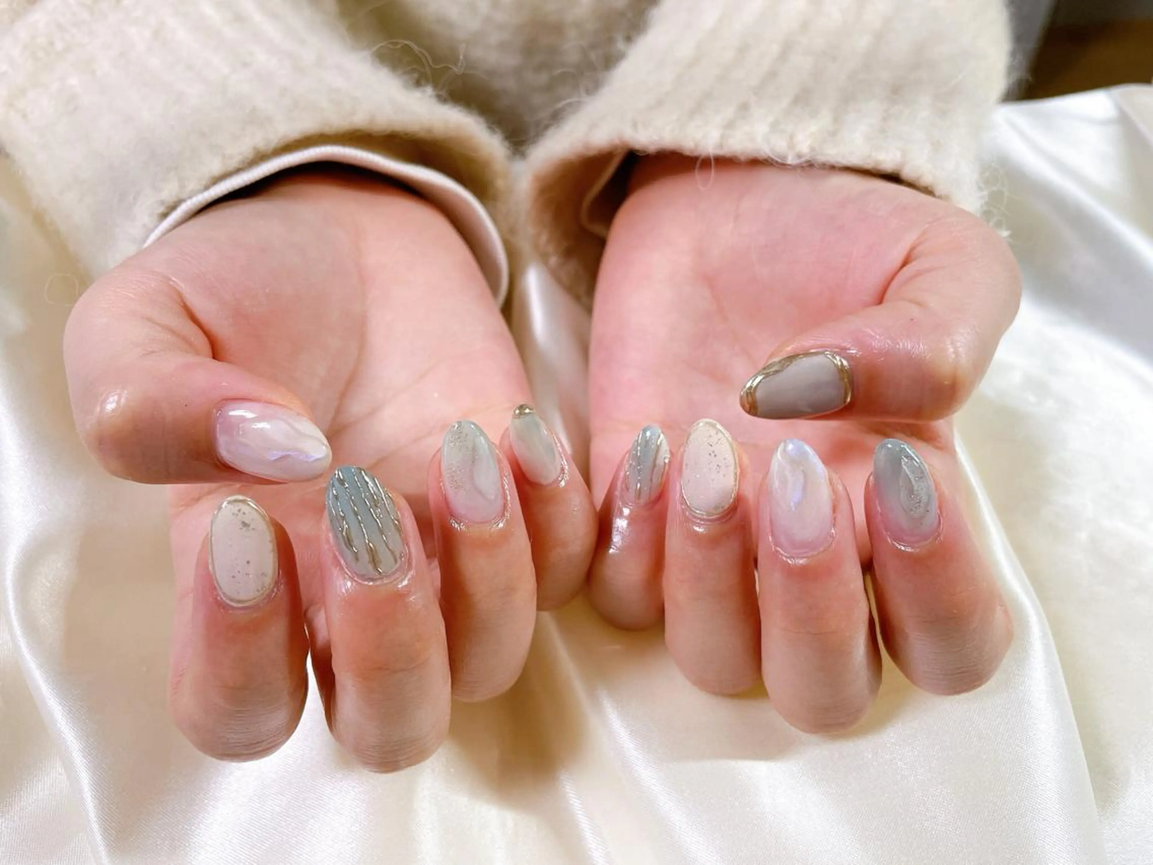 ネイル ブルー ぷっくりネイル kiki nail &brow二子玉川の眉毛・アイブロウイメージ