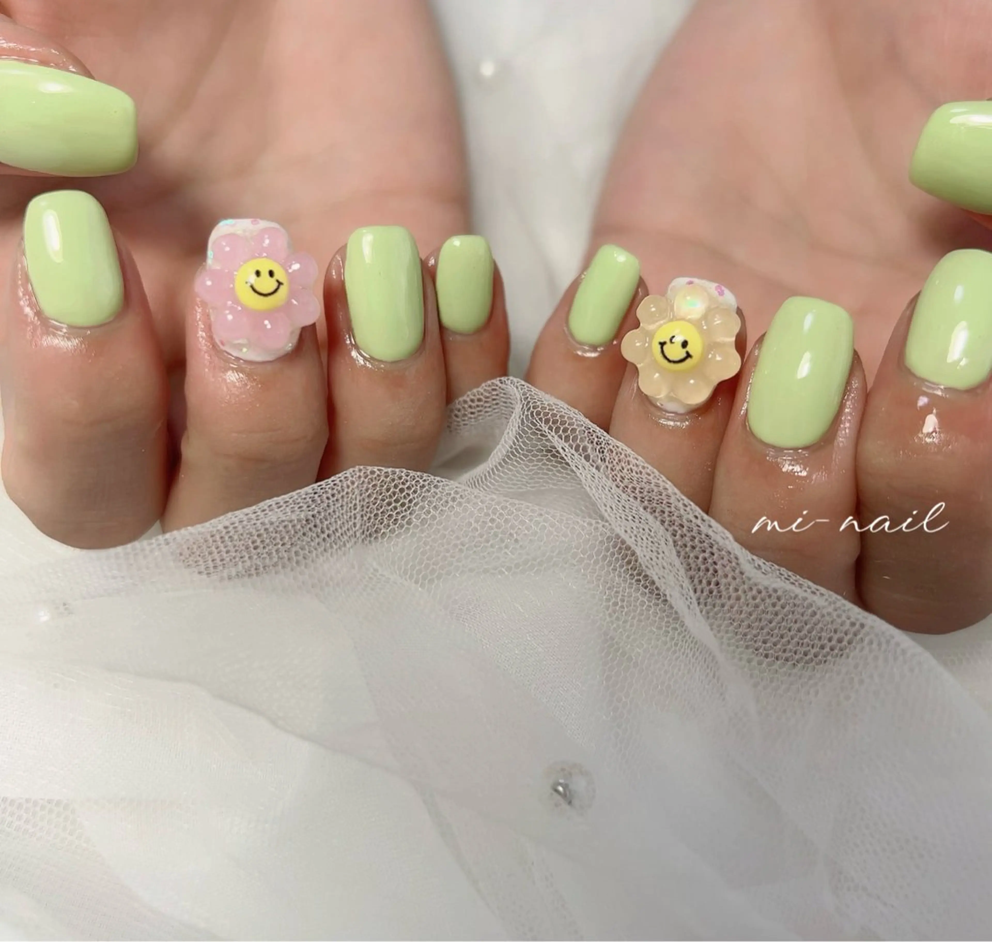 ネイル ハンドネイル ..mi-nail ..のネイルデザイン