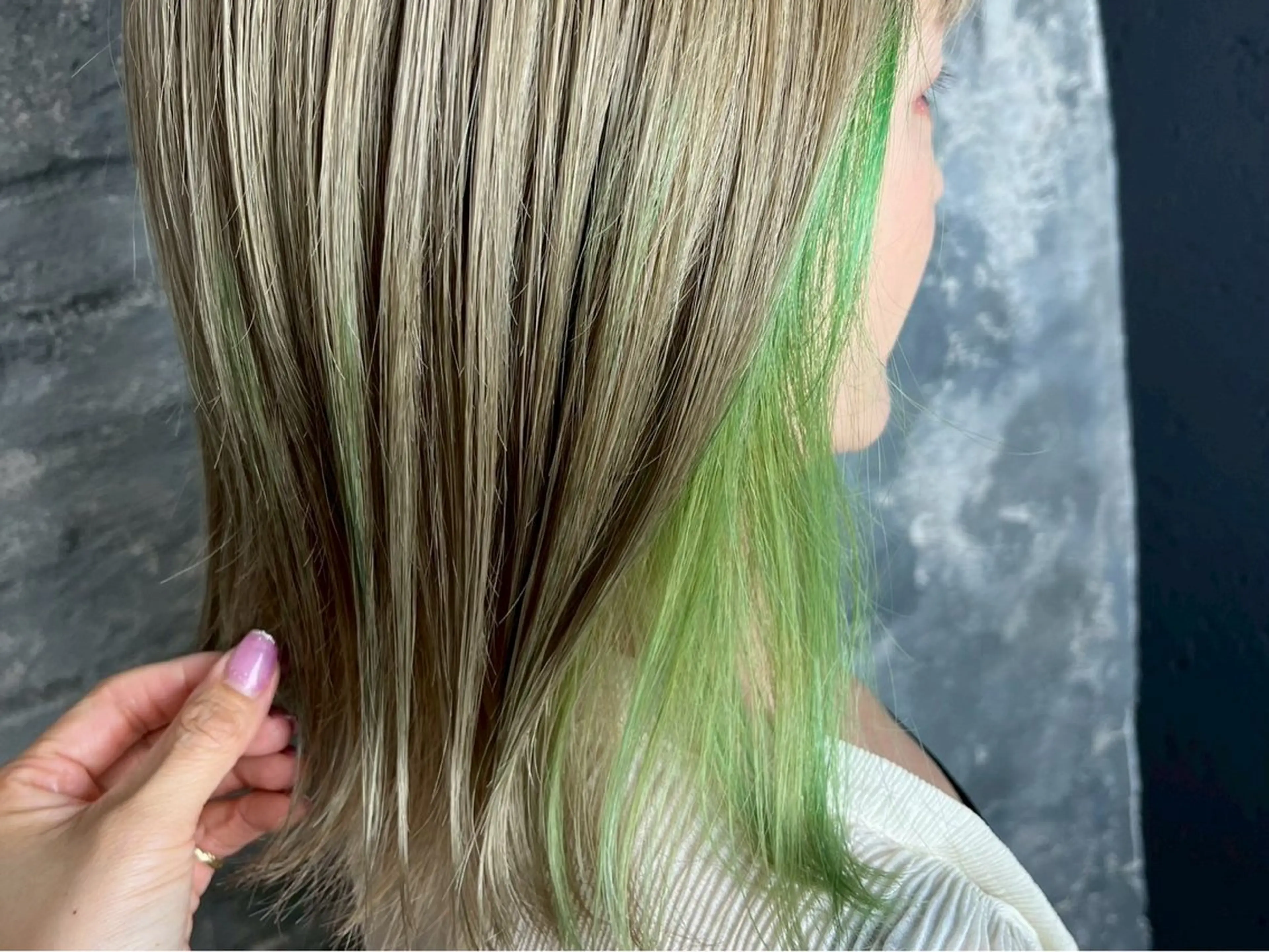 【モデルメニュー】☁️🫧イヤリングカラー(ブリーチ)+トリートメント☁️🫧⚠️補足説明を必ずご確認くださいの写真