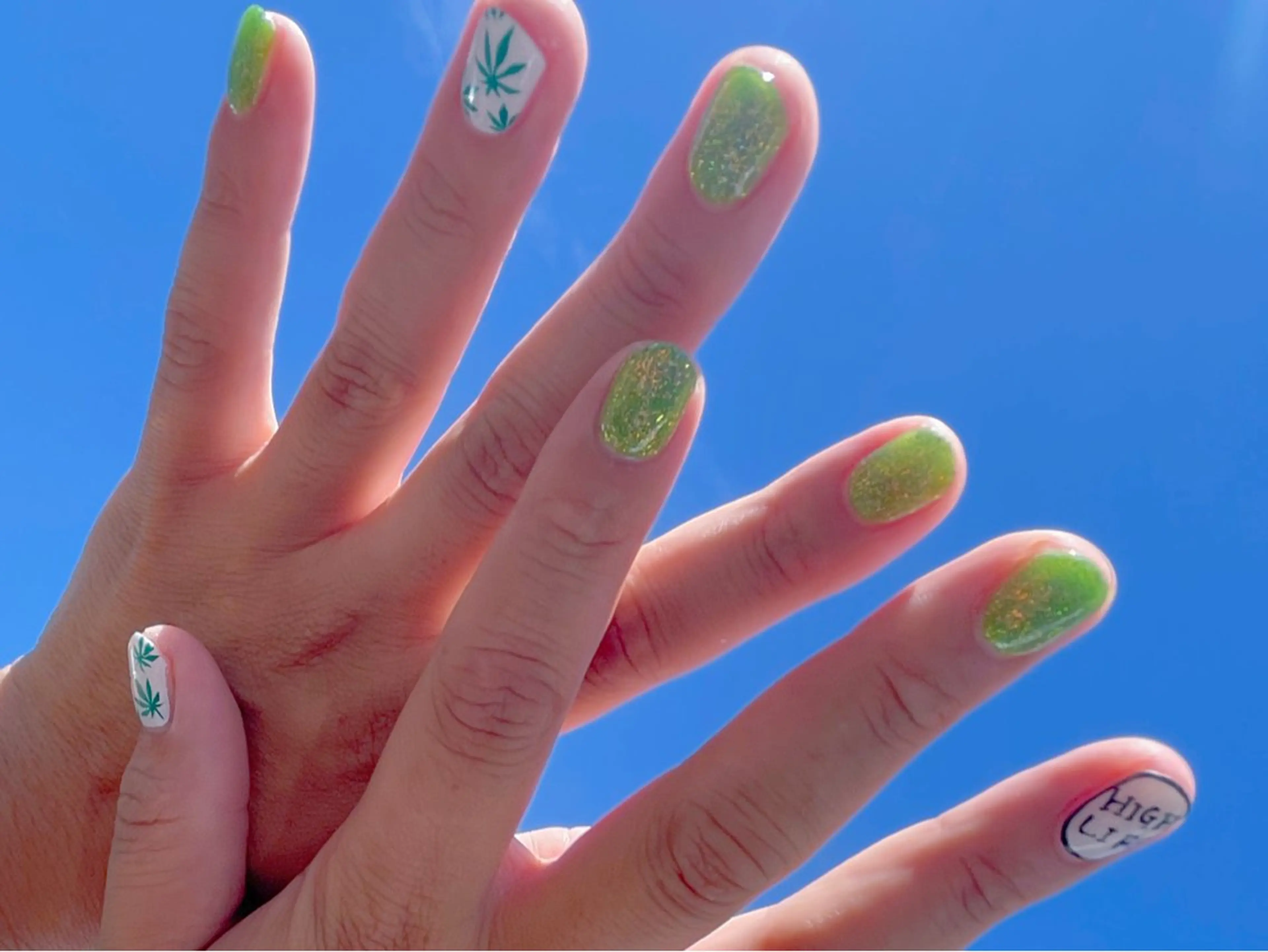 ショート Nina's nailのネイルデザイン