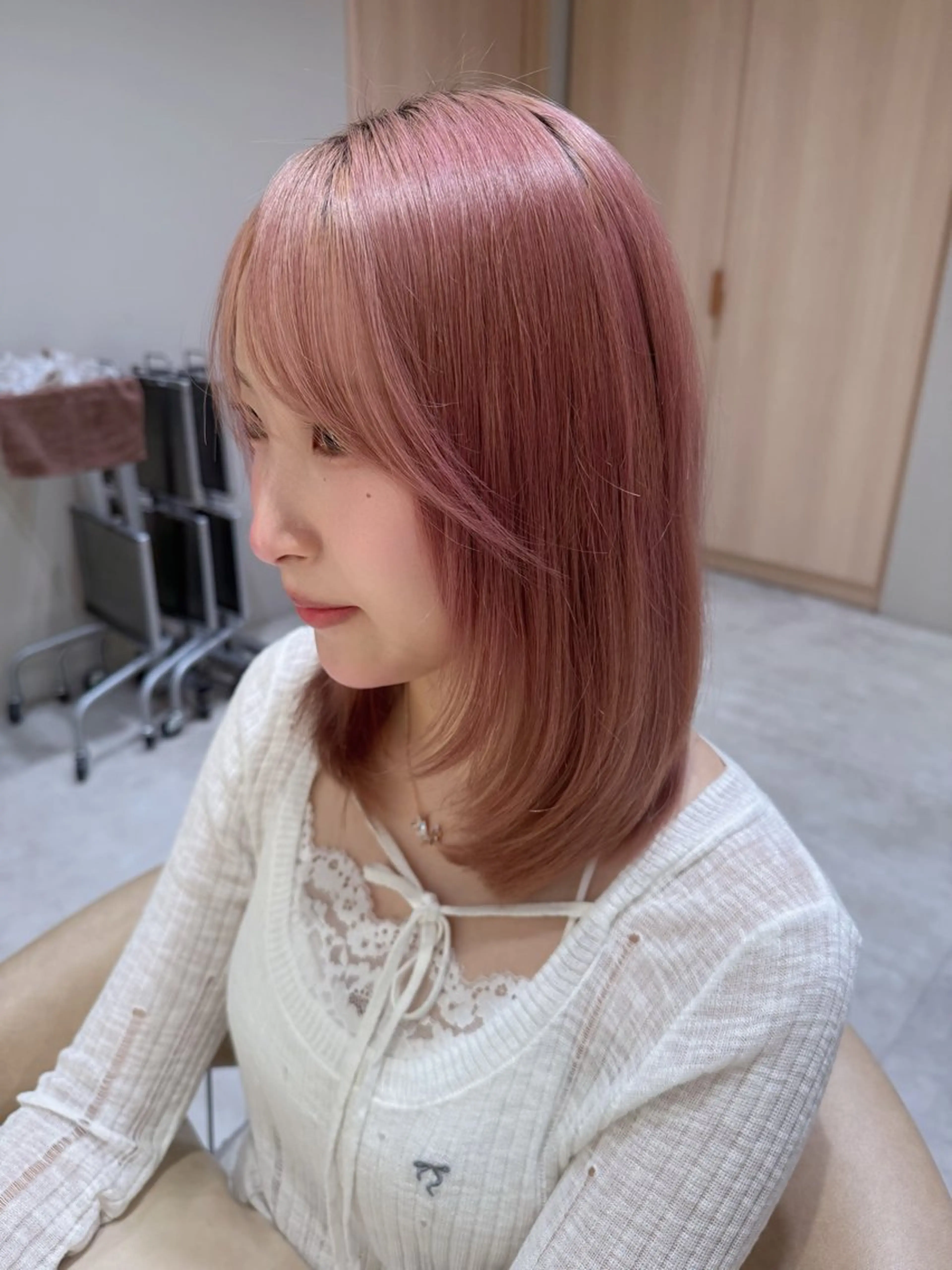 ミディアム トリートメント カット ヘアカラー 石川 航のヘアスタイル