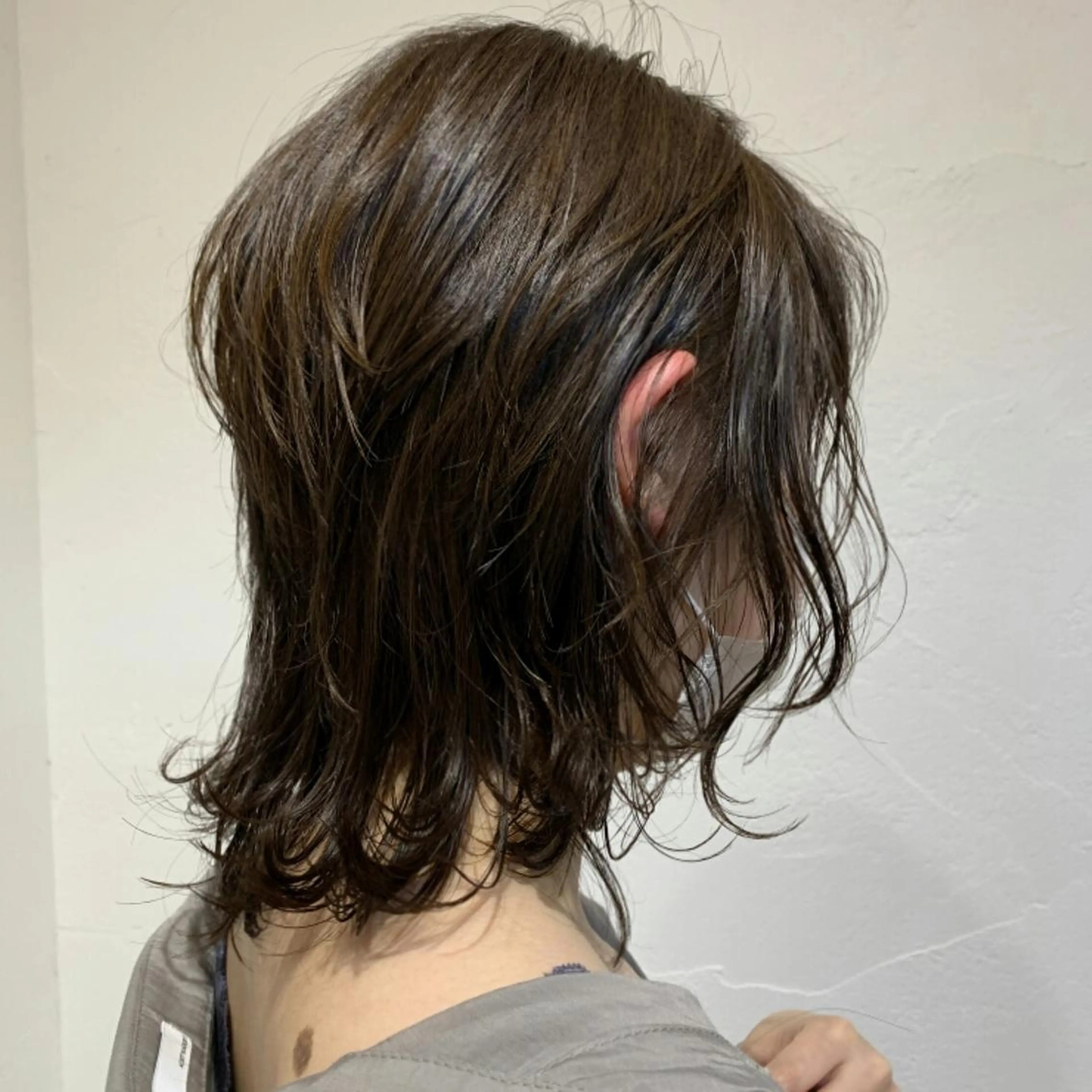 ミディアム ブリーチなしWカラー /酸性ストレート河本のヘアスタイル