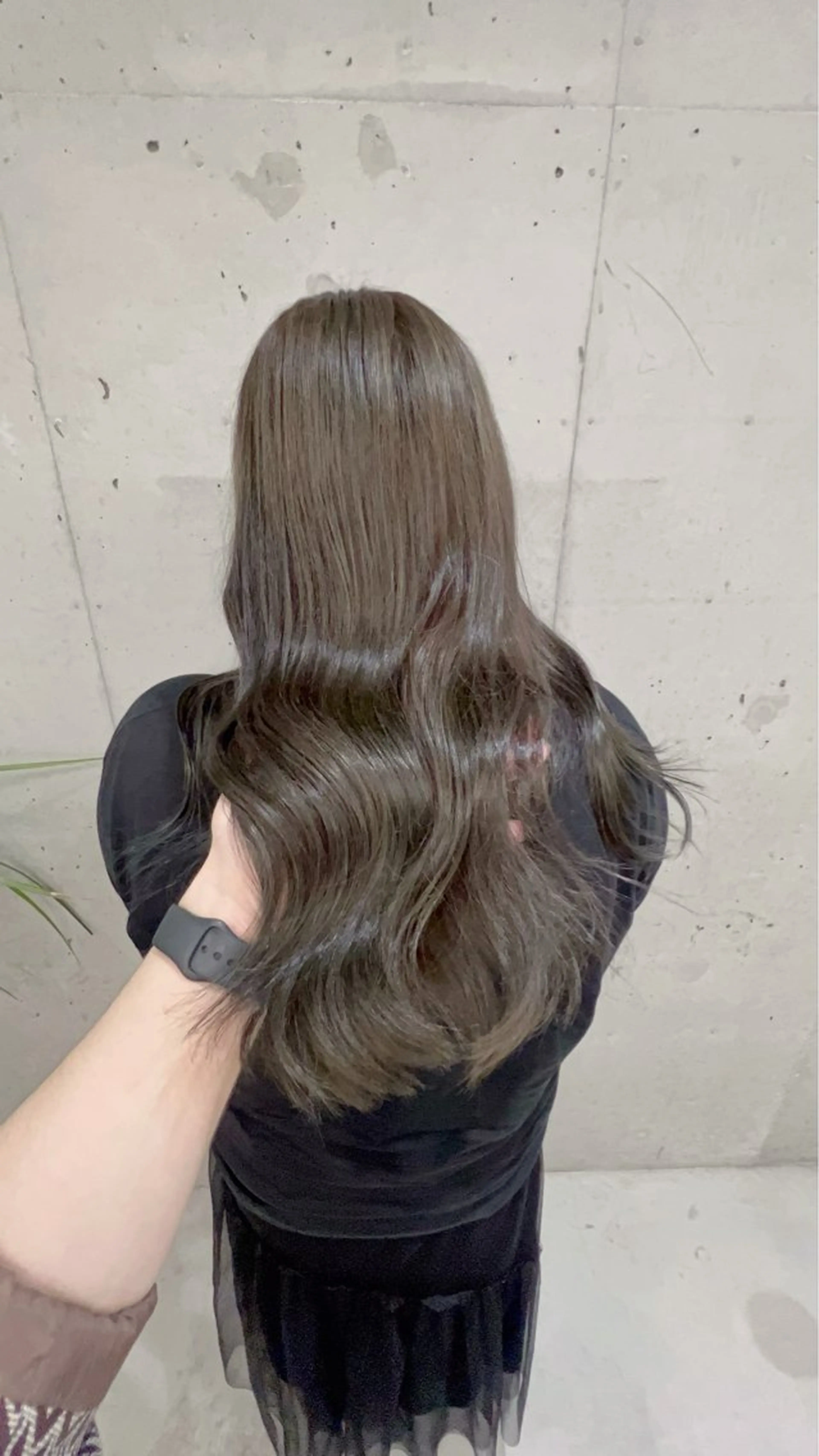 ロング カラー ブリーチ 透明感カラー ハイトーンカラー ブリーチなしカラー 髪質改善 頓所 大昂のヘアスタイル