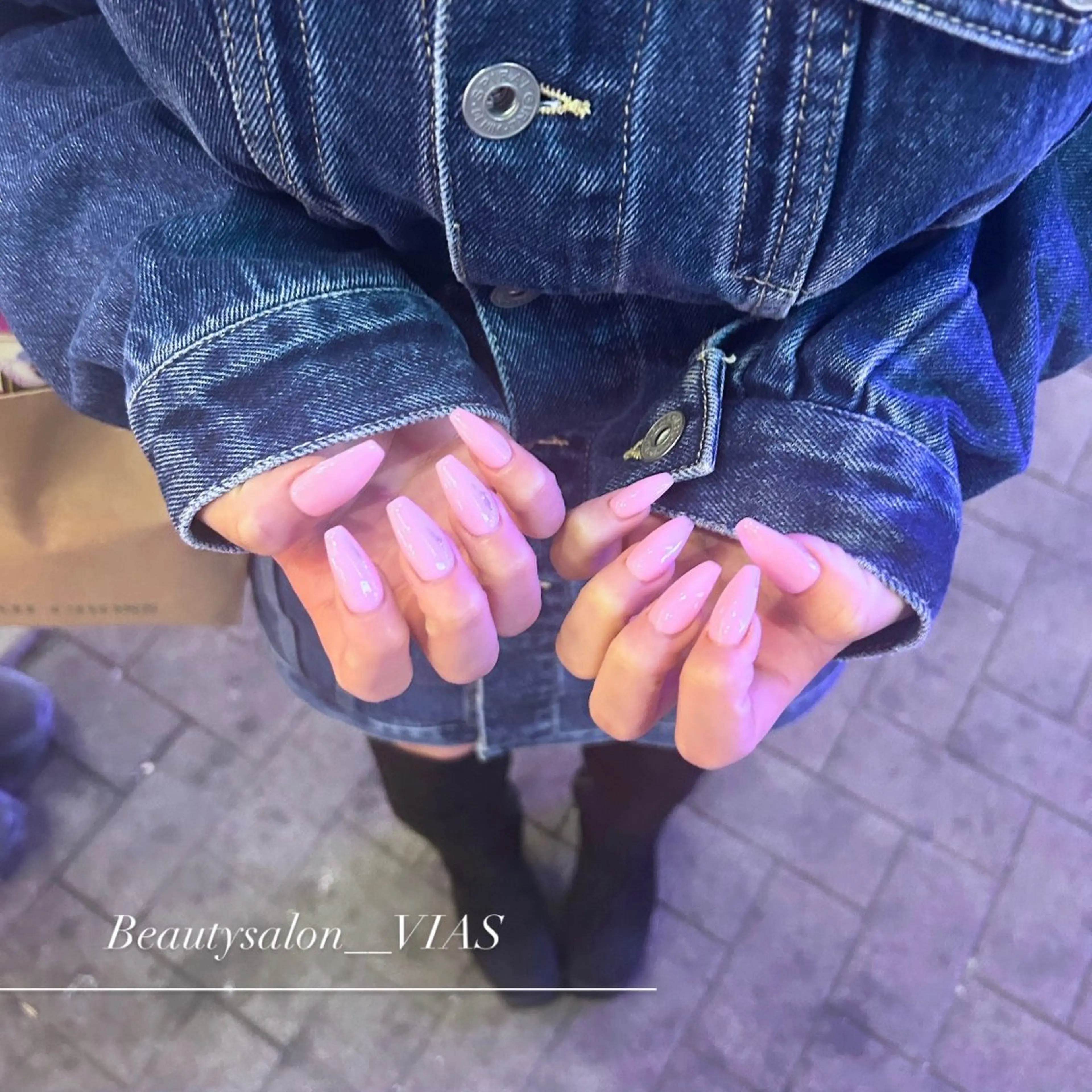 ネイル VIAS 〜EYE&NAIL〜のネイルデザイン