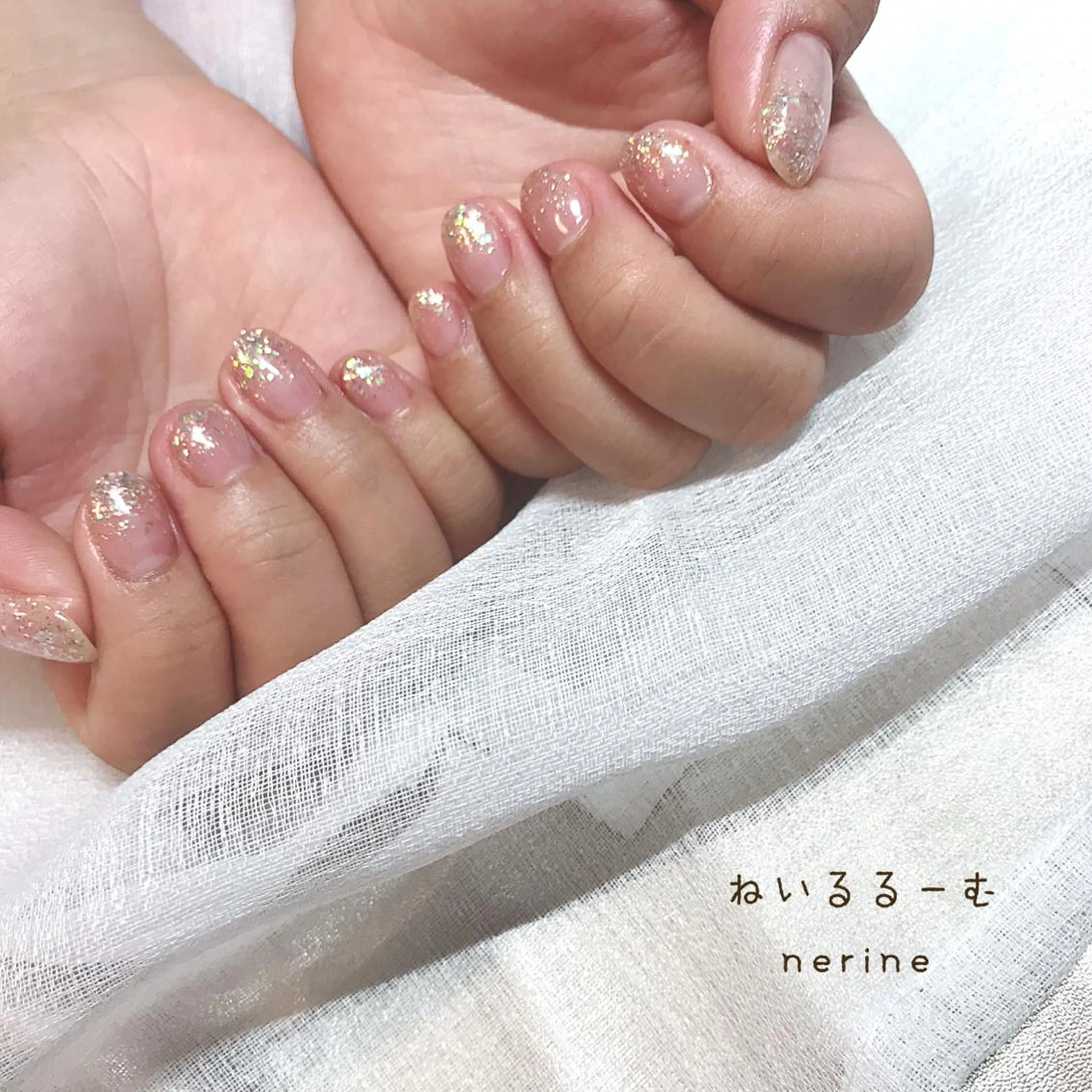 ネイル ラメ(グリッター) ラメグラデーション NAILST Naomiのネイルデザイン