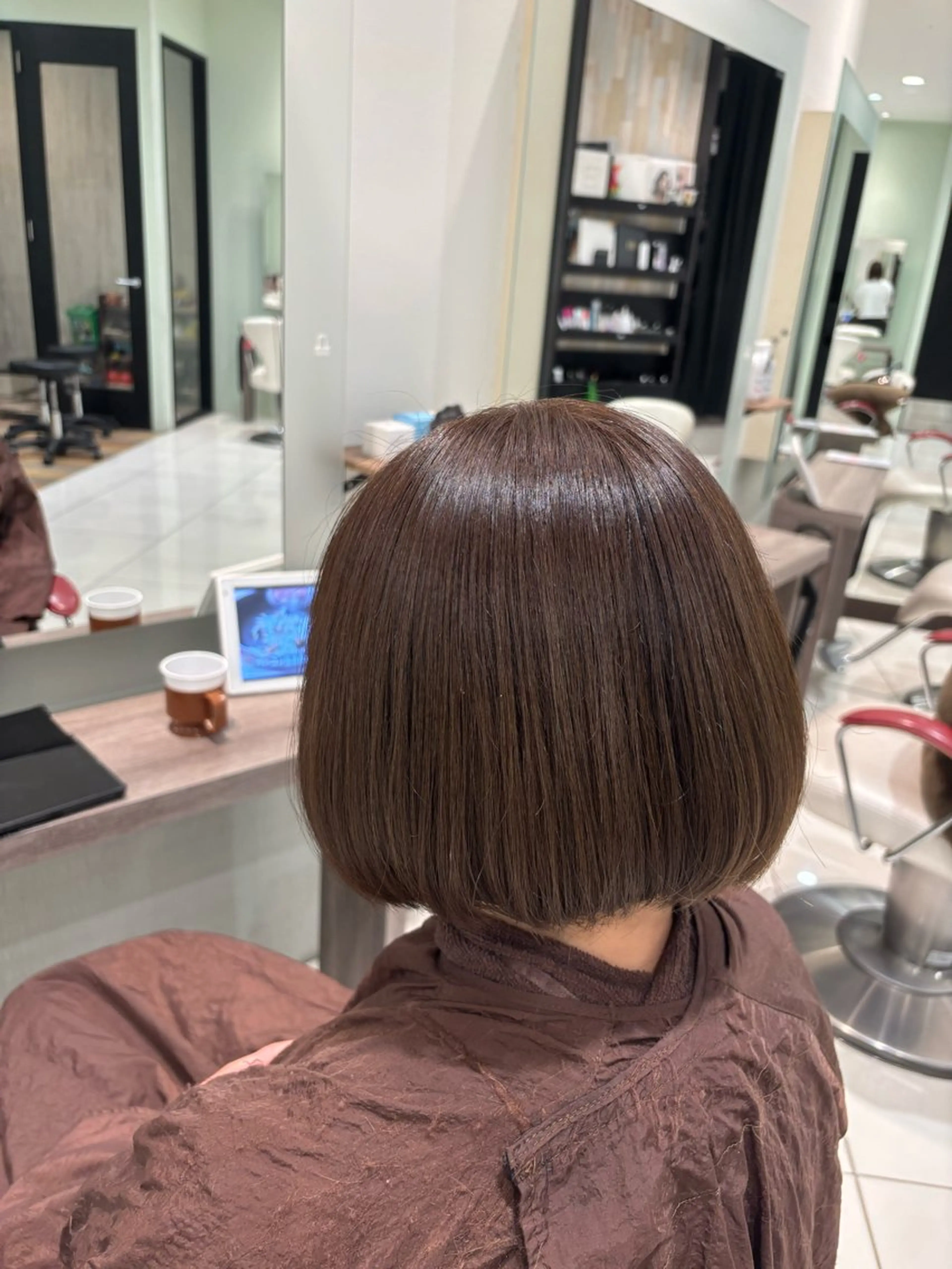 ミディアム KATO NATSUMIのヘアスタイル