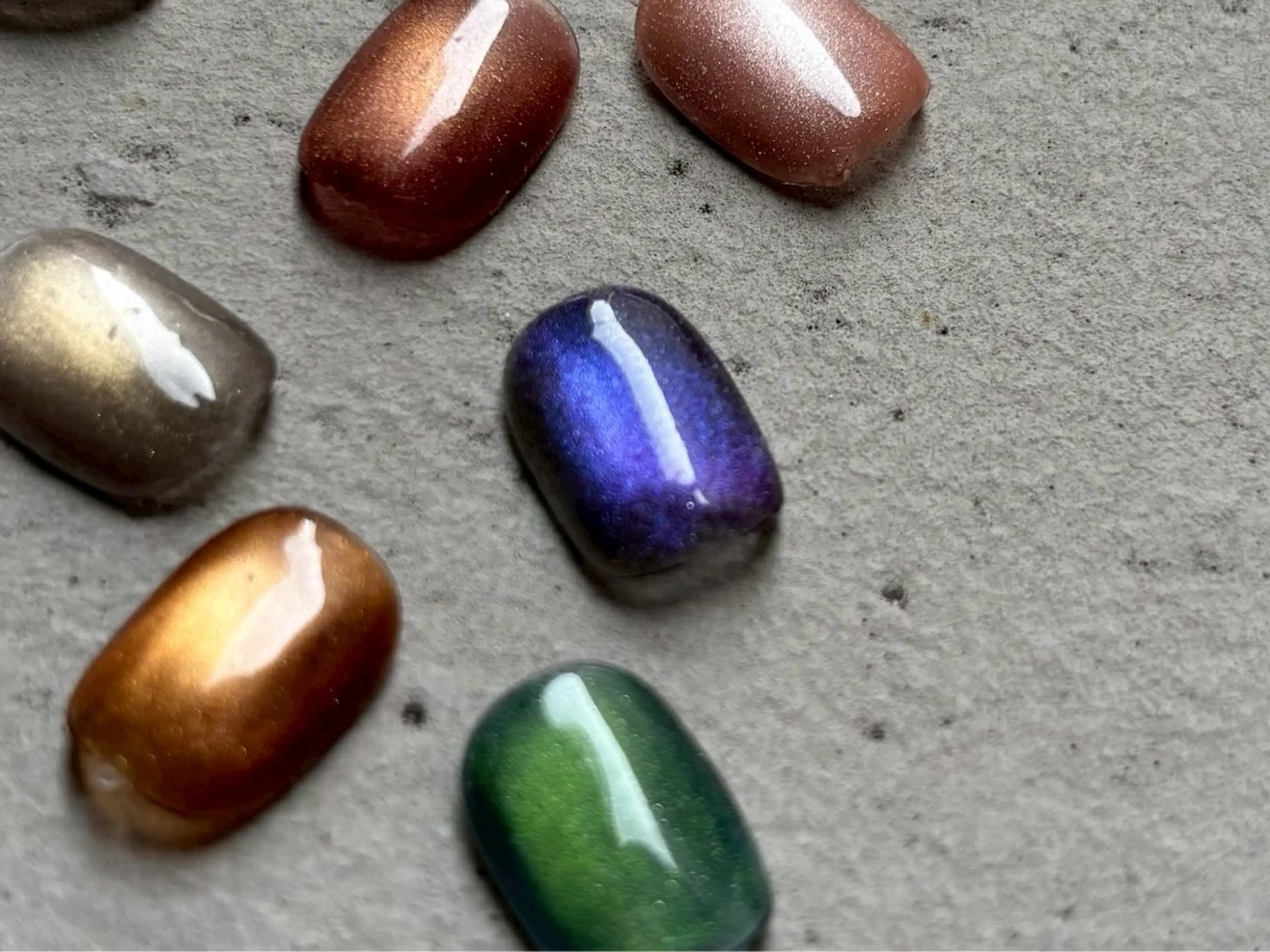 【オフのある方限定】ハンドネイル1カラー・マグネット・ミラー・オーロラモデル様募集の写真