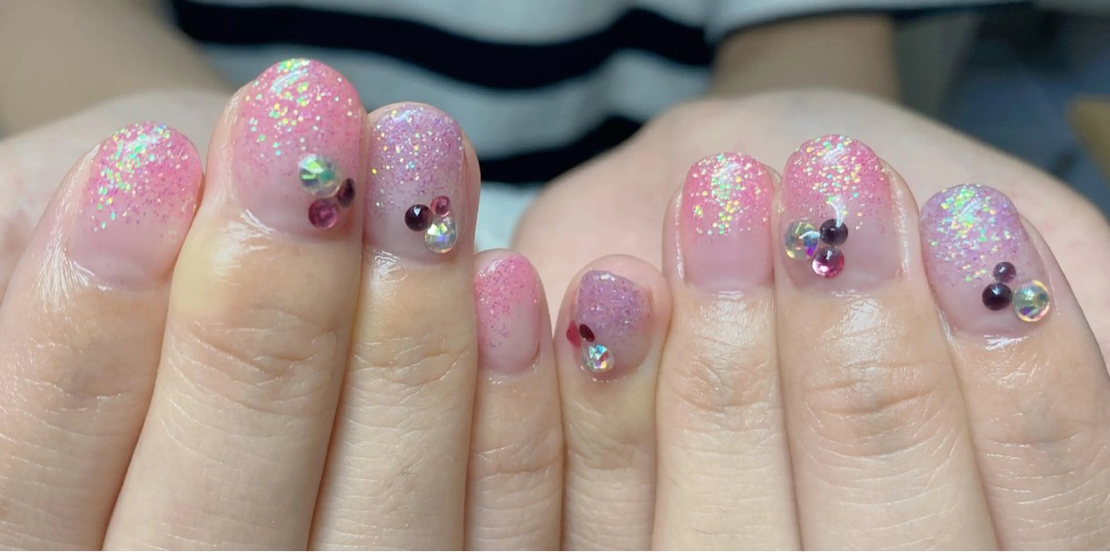 ネイル ハンドネイル ニュアンスネイル🌈 MYU Nailsのネイルデザイン