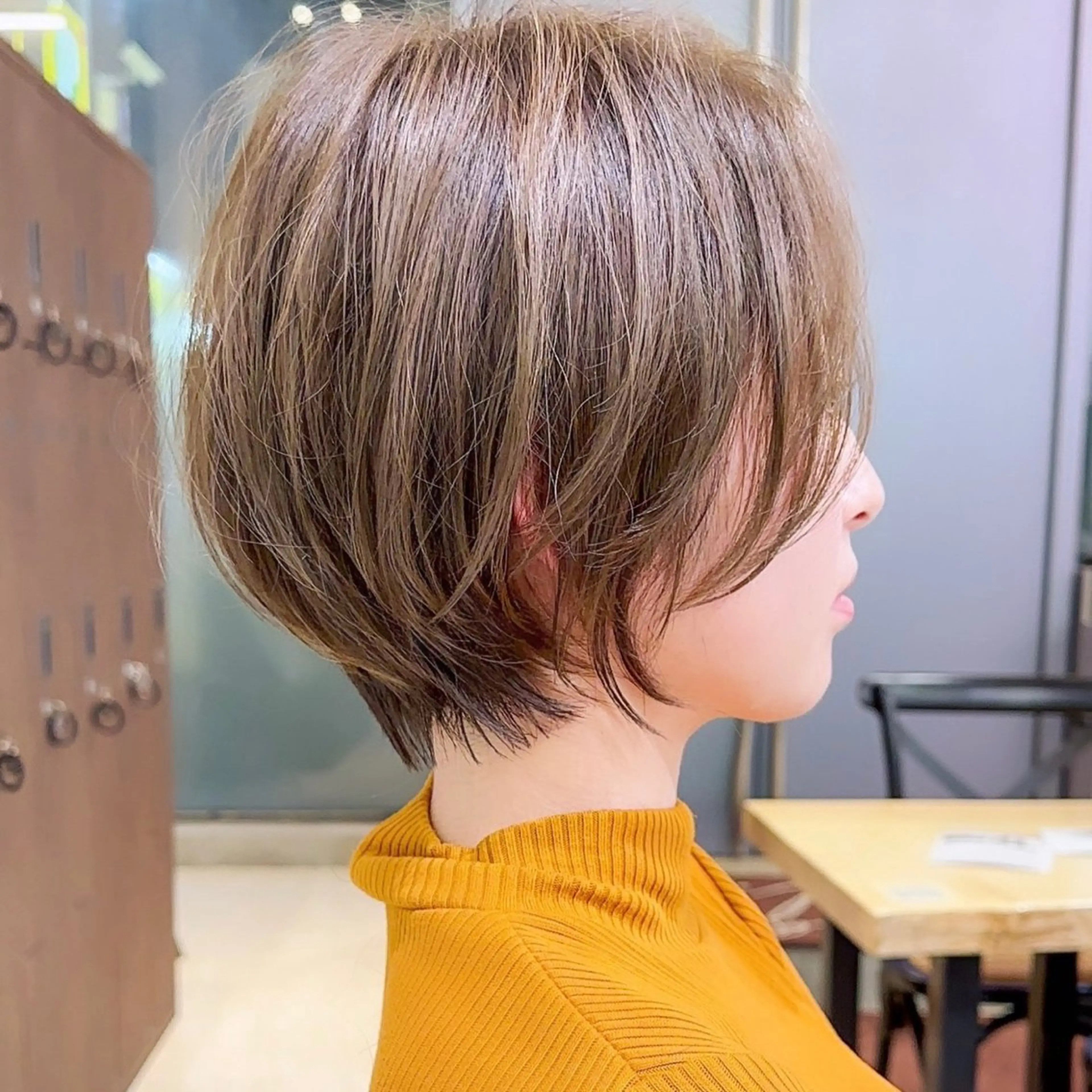 ショート カット ヘアカラー トリートメント ✨−5歳大人ショート ヘア✨れいじのヘアスタイル