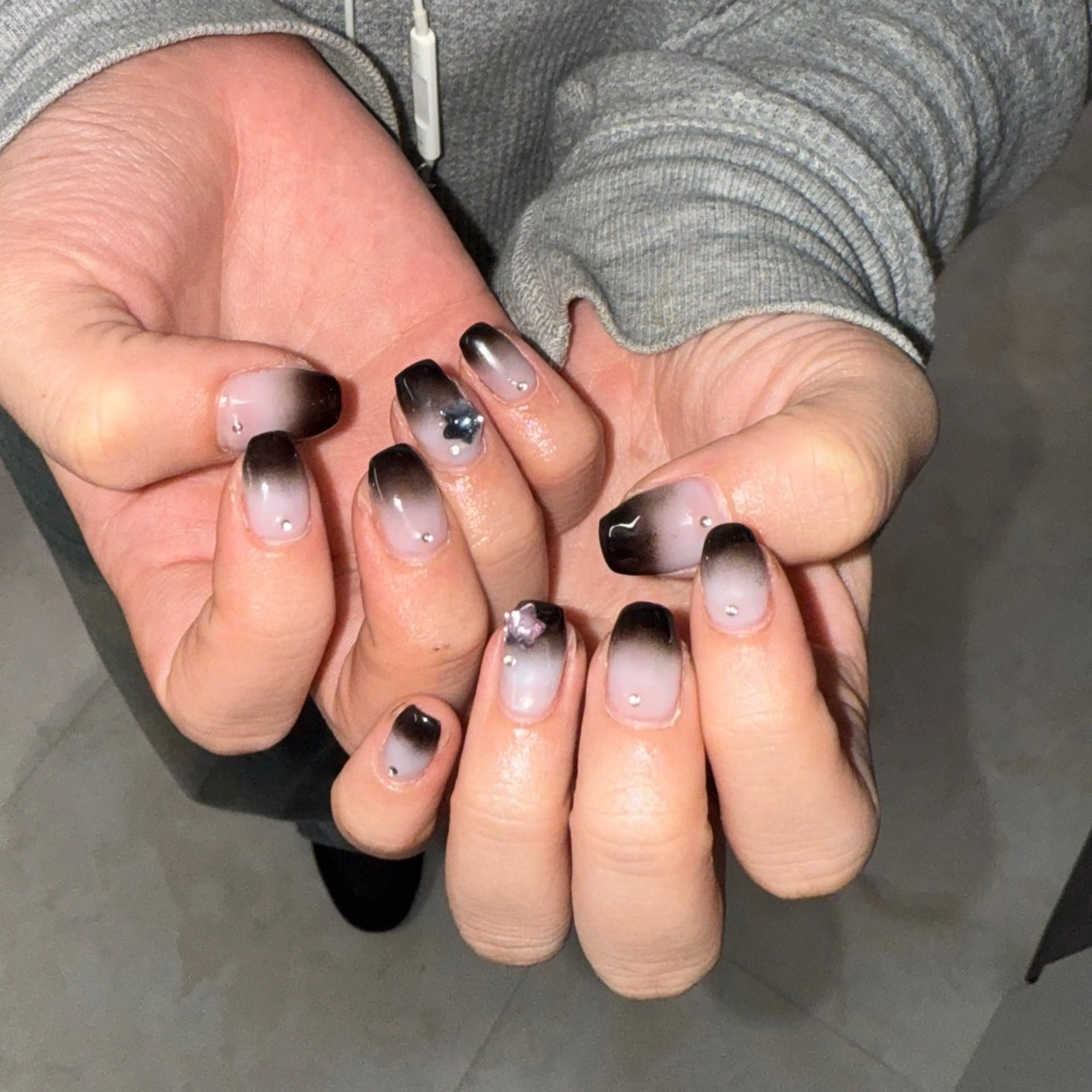 ネイル ストーンネイル MODA みうのネイルデザイン