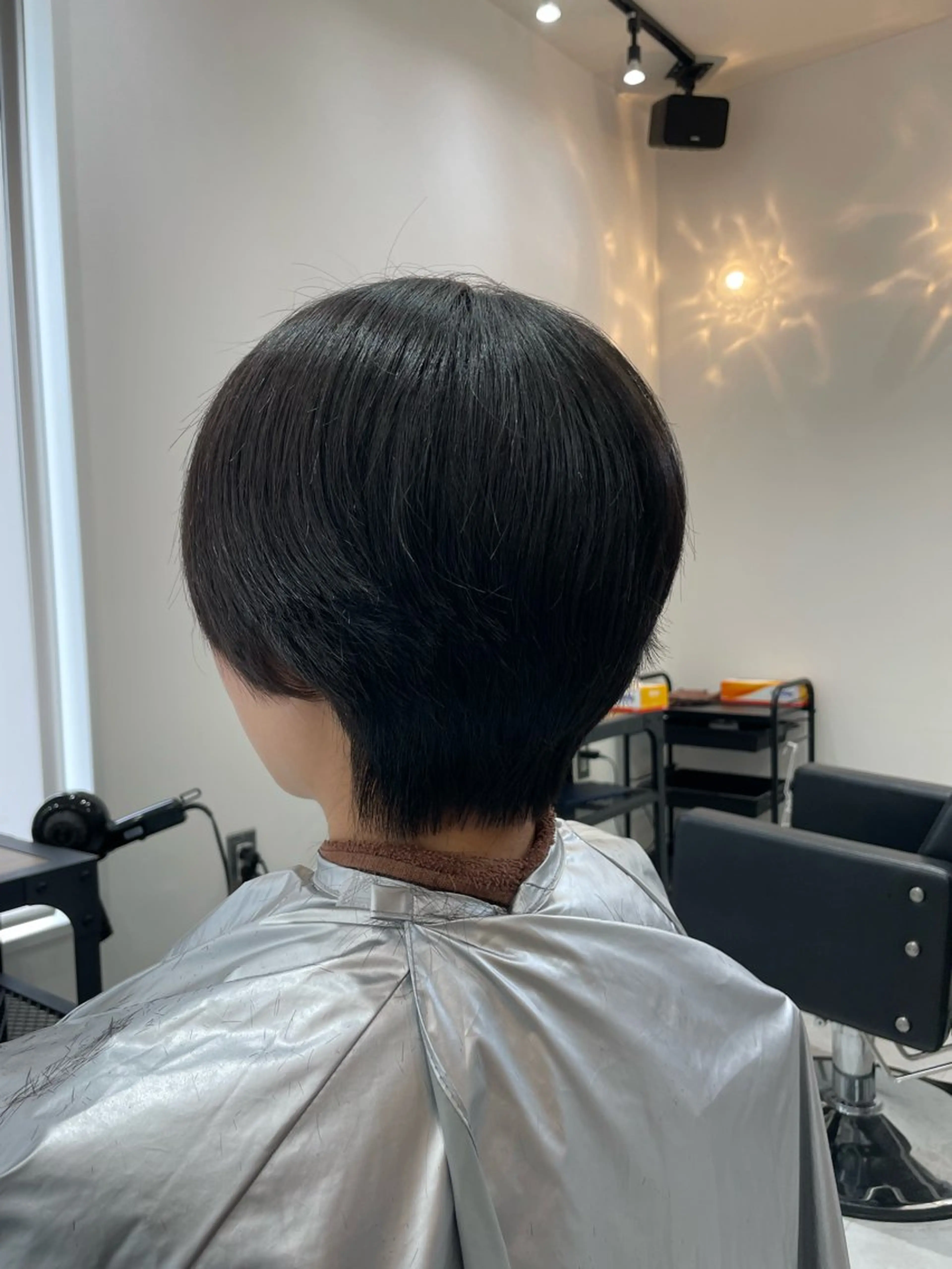 ショート よこい みおのヘアスタイル