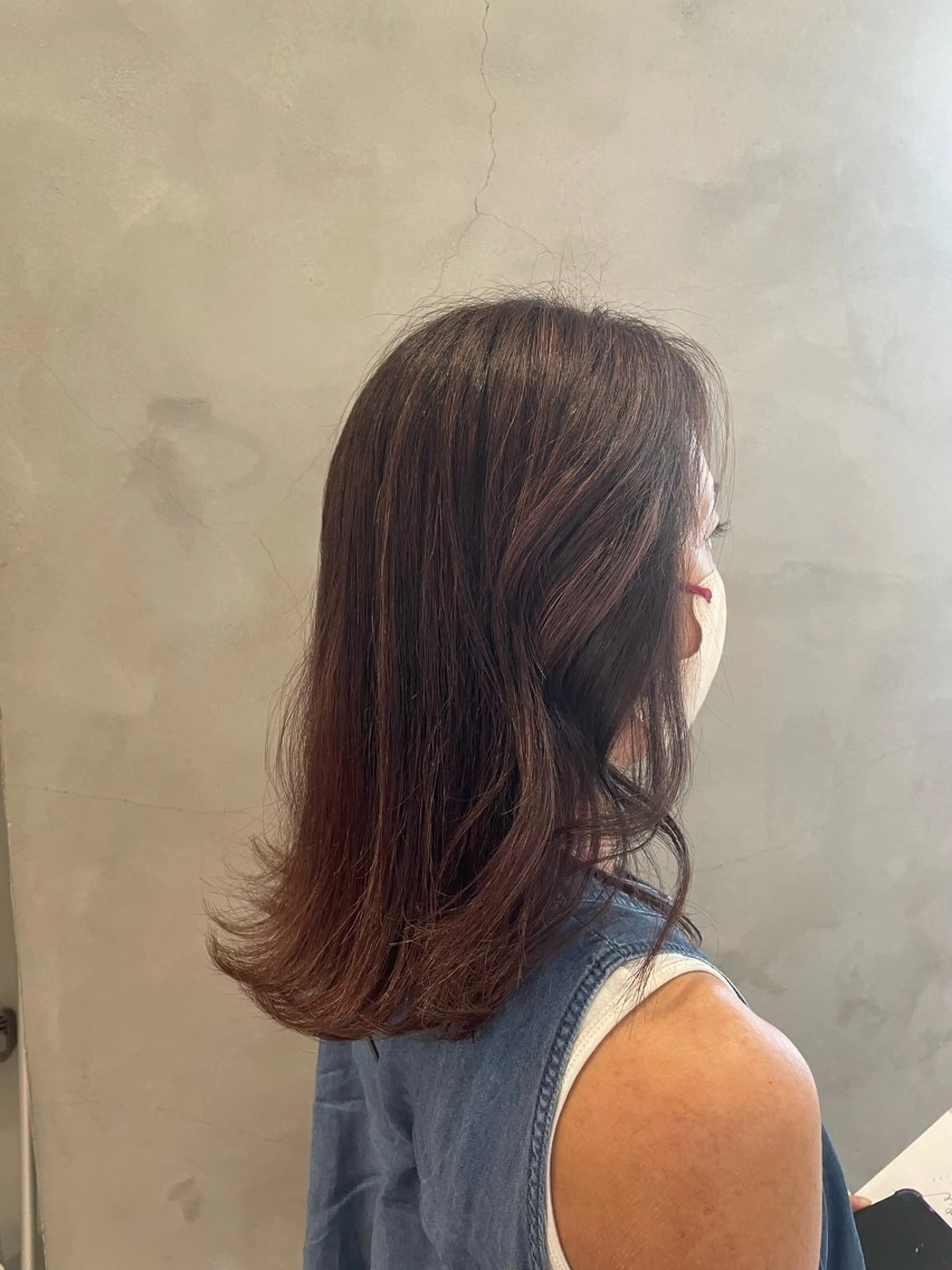 ミディアム カラー ベージュカラー ピンクカラー ピンクベージュ ヘアカラー トリートメント amu_amu.所属・井上 嘉名のヘアスタイル