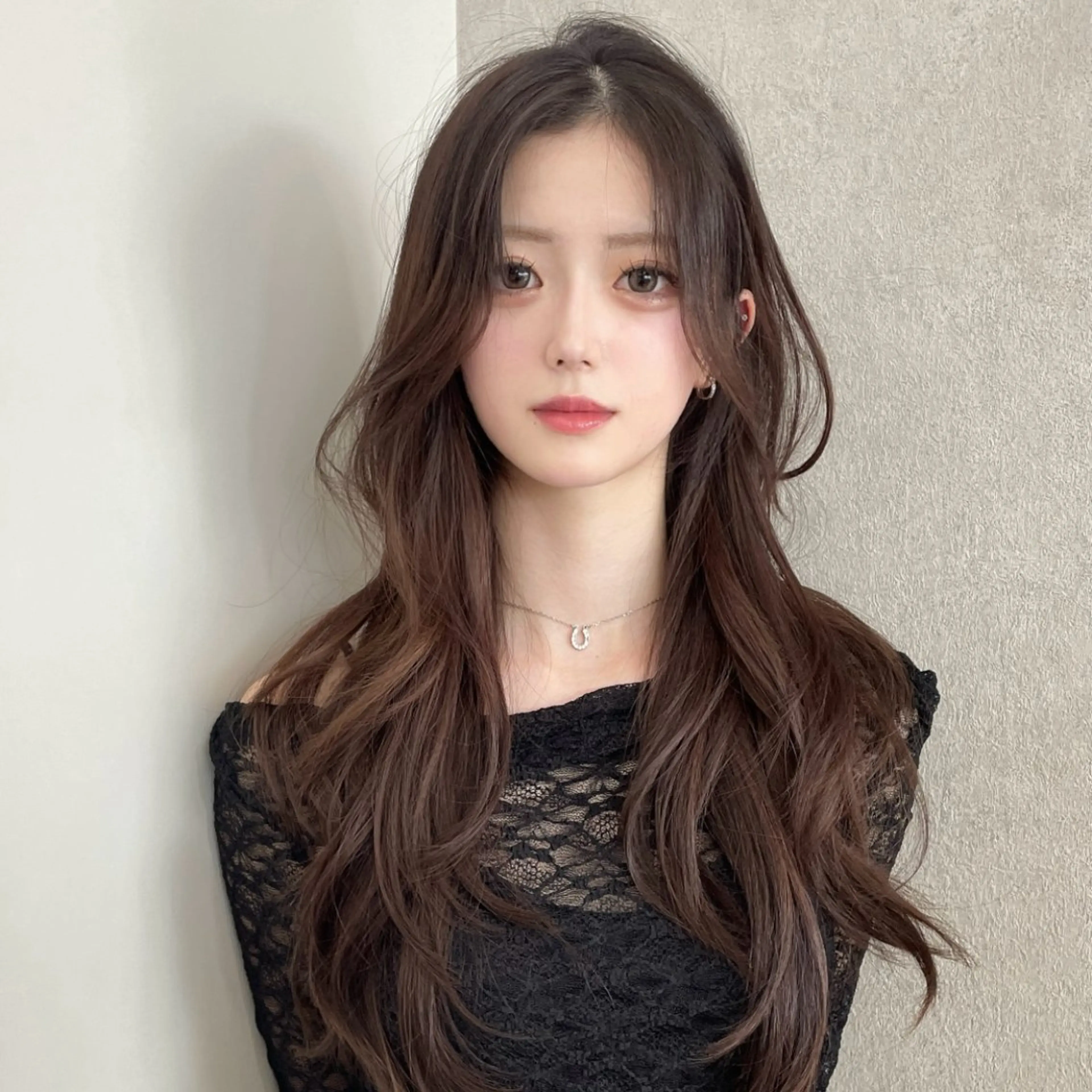 ロング カット ヘアカラー トリートメント ヘッドスパ ヘアセット ハッシュカット🖤✨ 顔周り/韓国ヘアのヘアスタイル