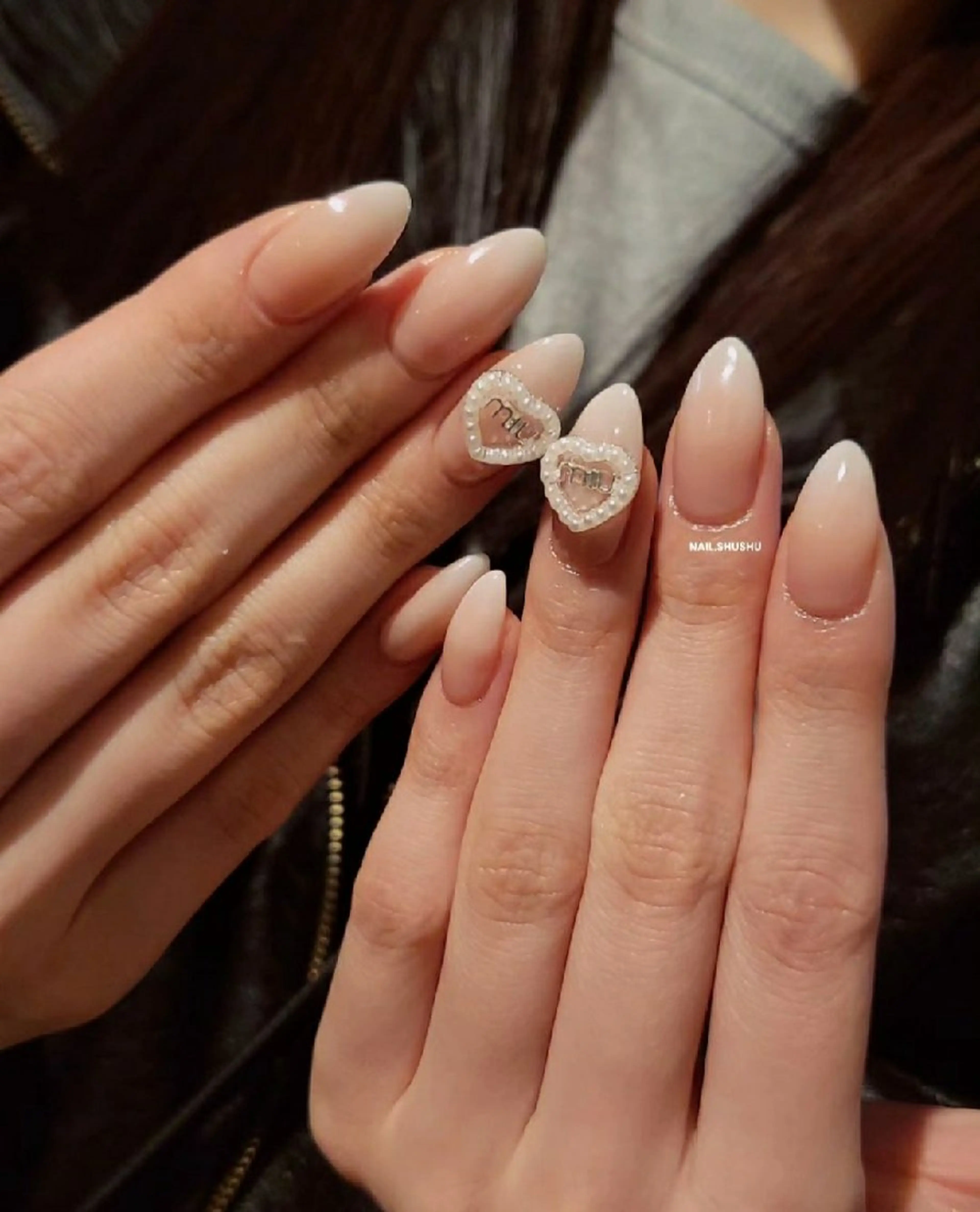 ネイル 持ち込み ニュアンスネイル ワンカラーネイル シンプルネイル 冬ネイル ハンドネイル 3dパーツ/流行り 👧shushu❤️のネイルデザイン