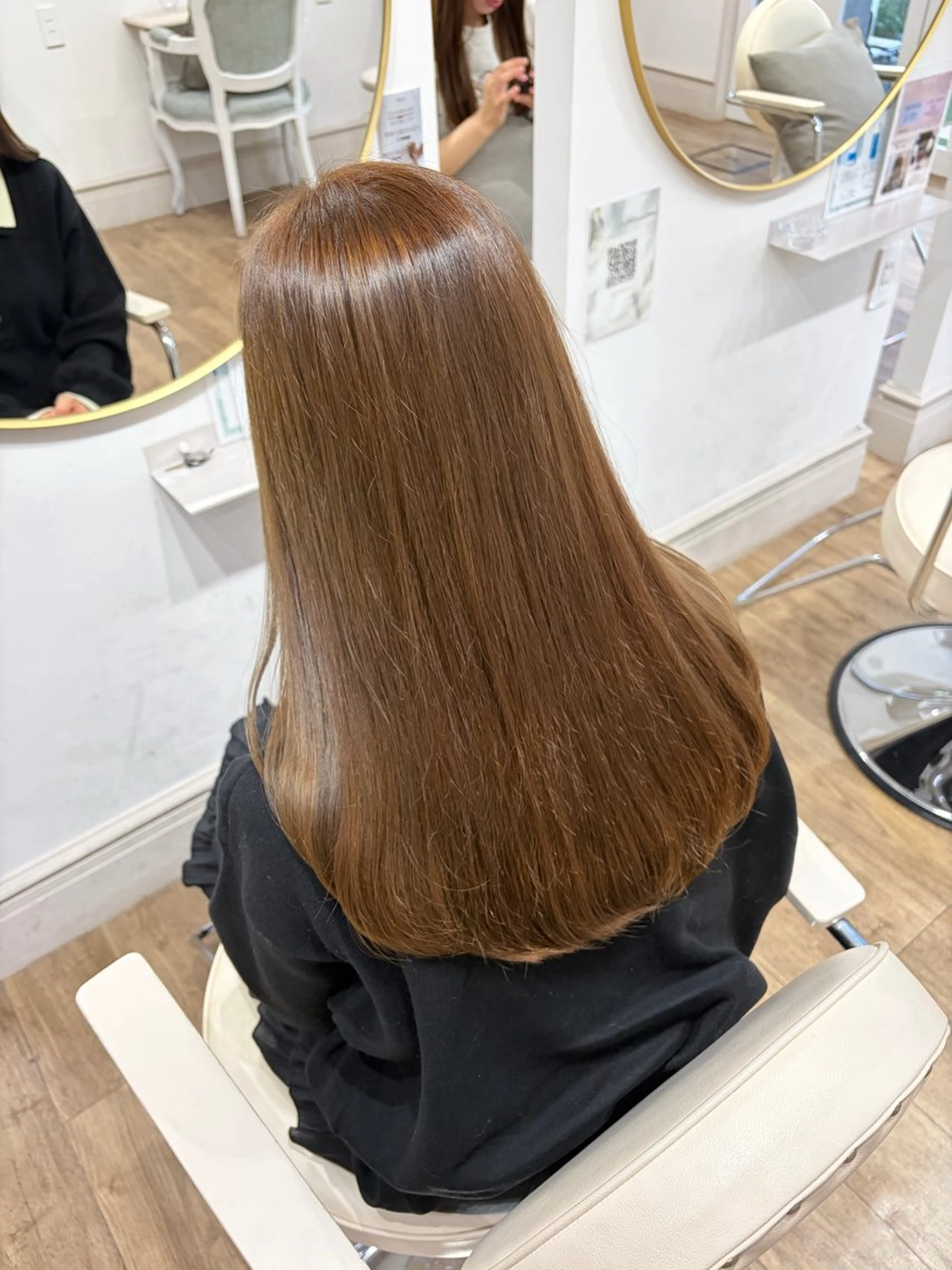 ロング ヘアカラー トリートメント mio♡ベージュ特化 🎀透明感カラーのヘアスタイル