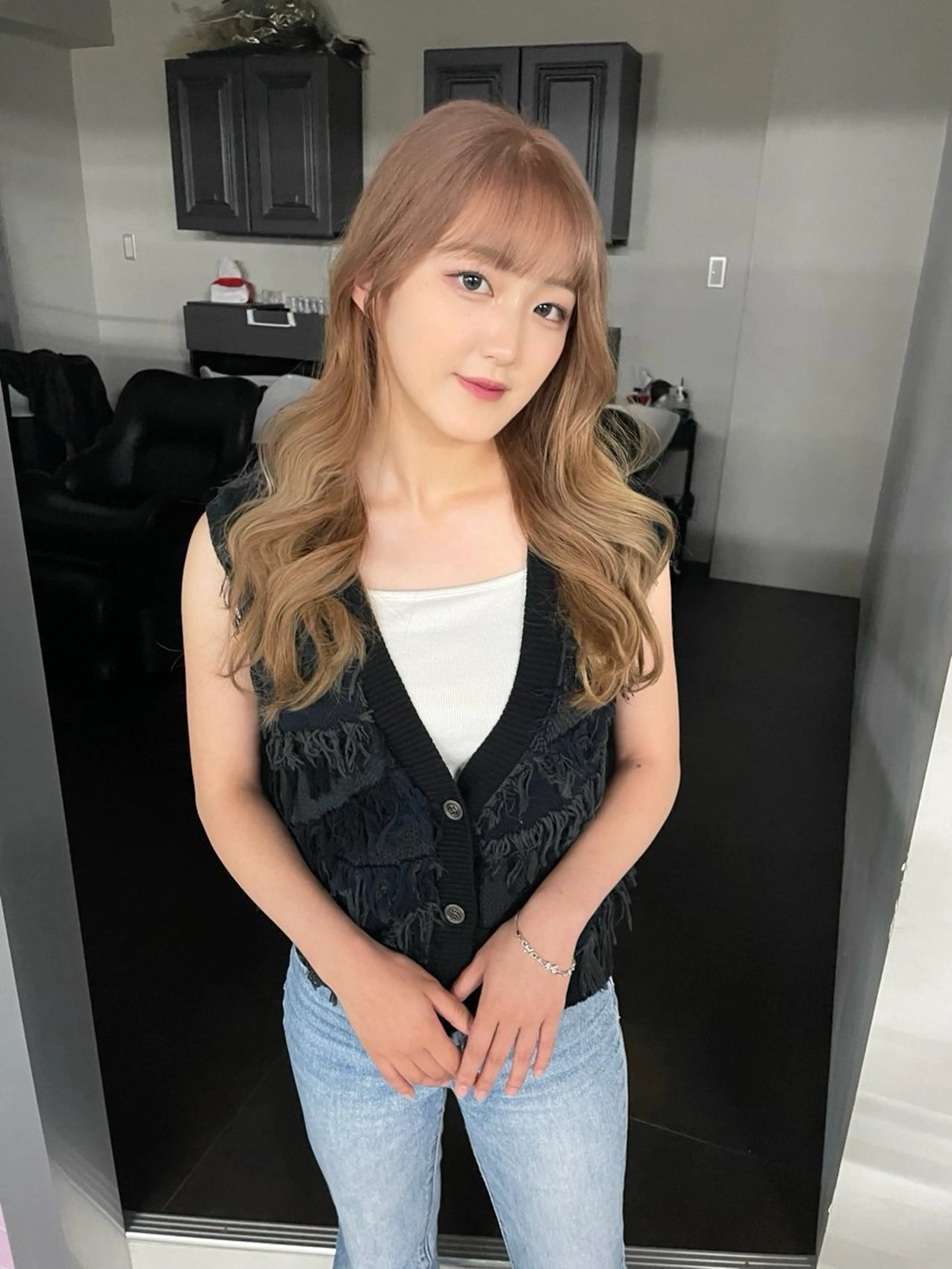 ロング ロング ブリーチ/ベージュ 💕/momoaのヘアスタイル