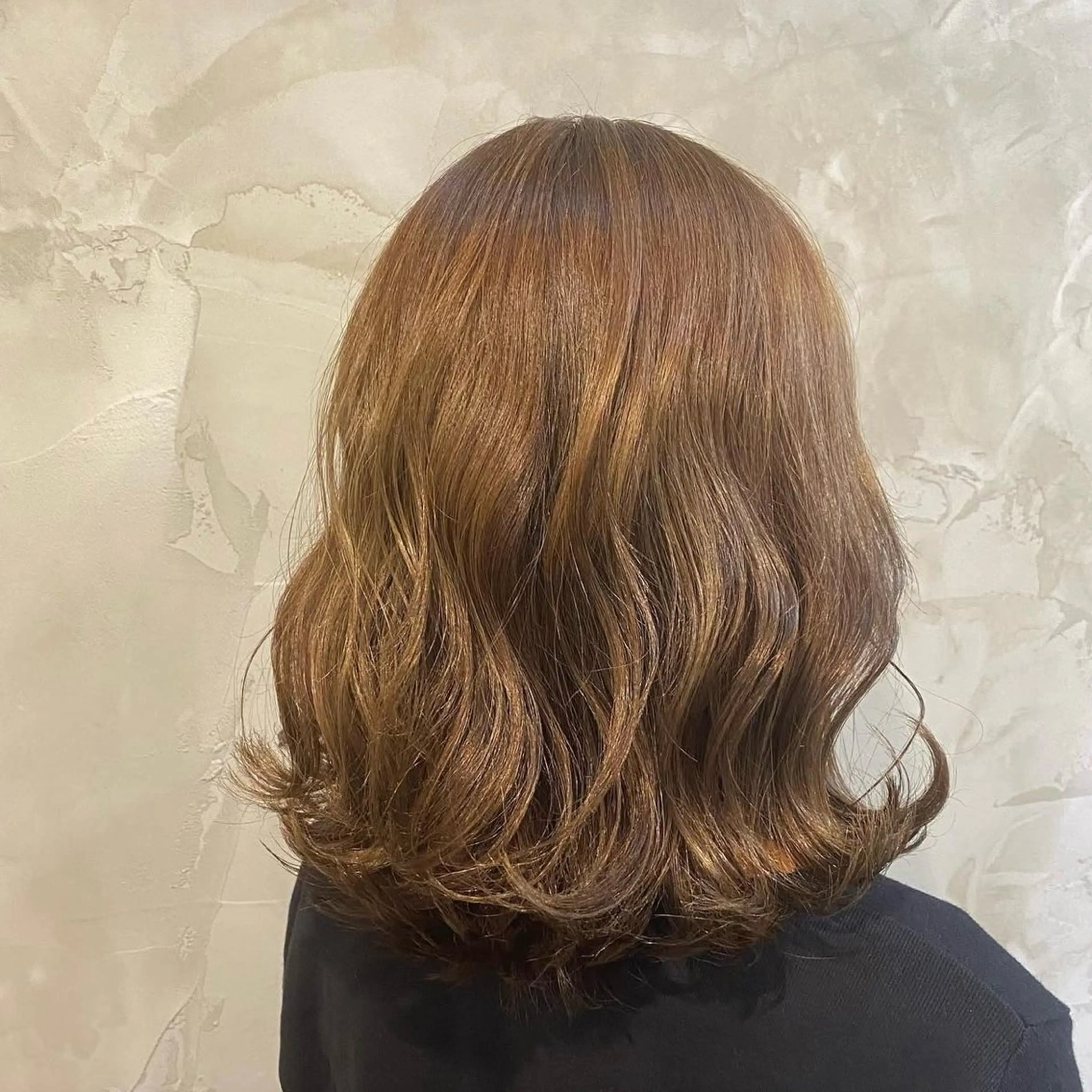 セミロング ヘアカラー トリートメント 辻 里奈のヘアスタイル