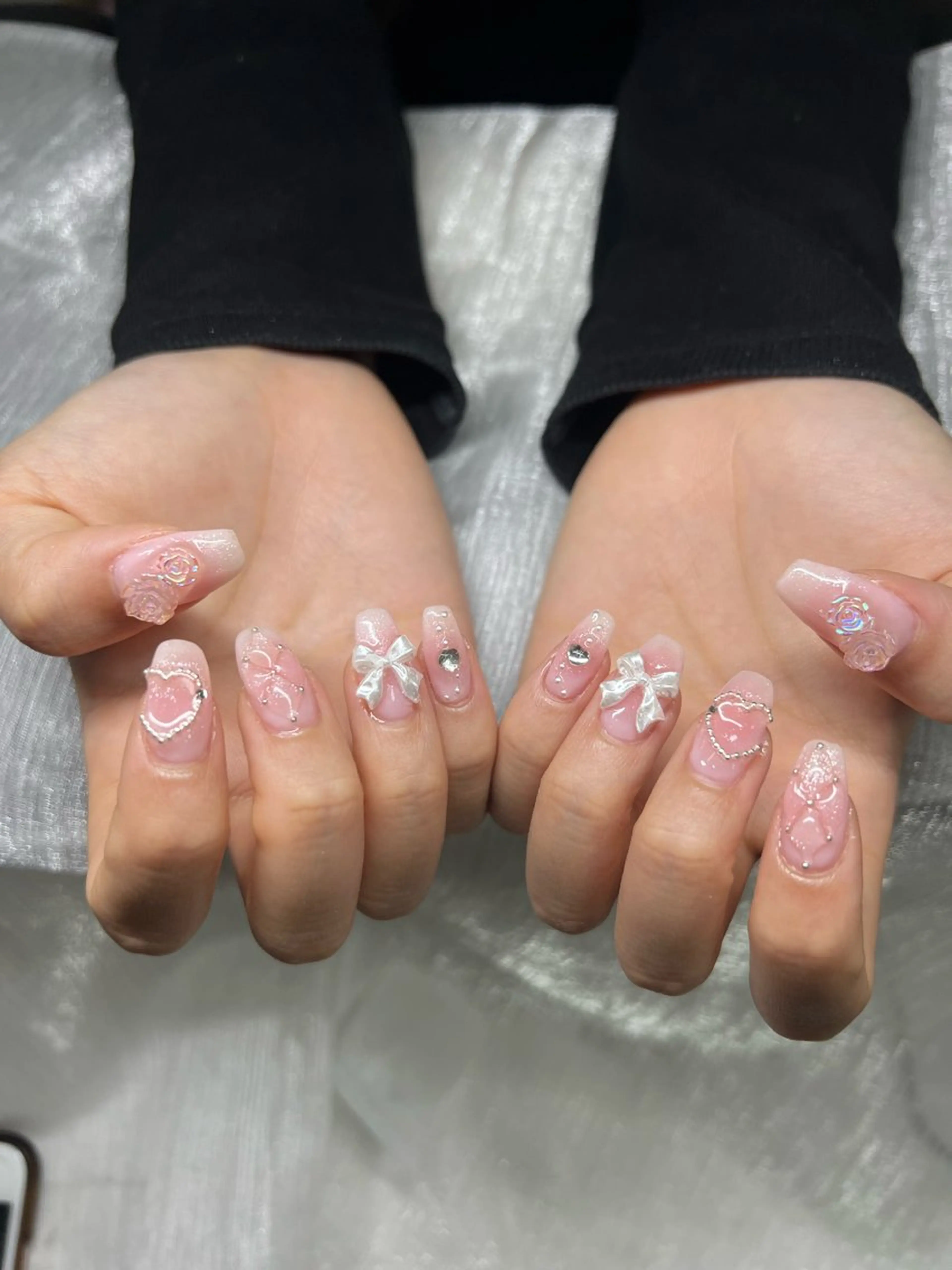 ネイル オーロラネイル チークネイル 長さ出し フットネイル フレンチネイル Lee Nails チップ長さだし専門店のネイルデザイン