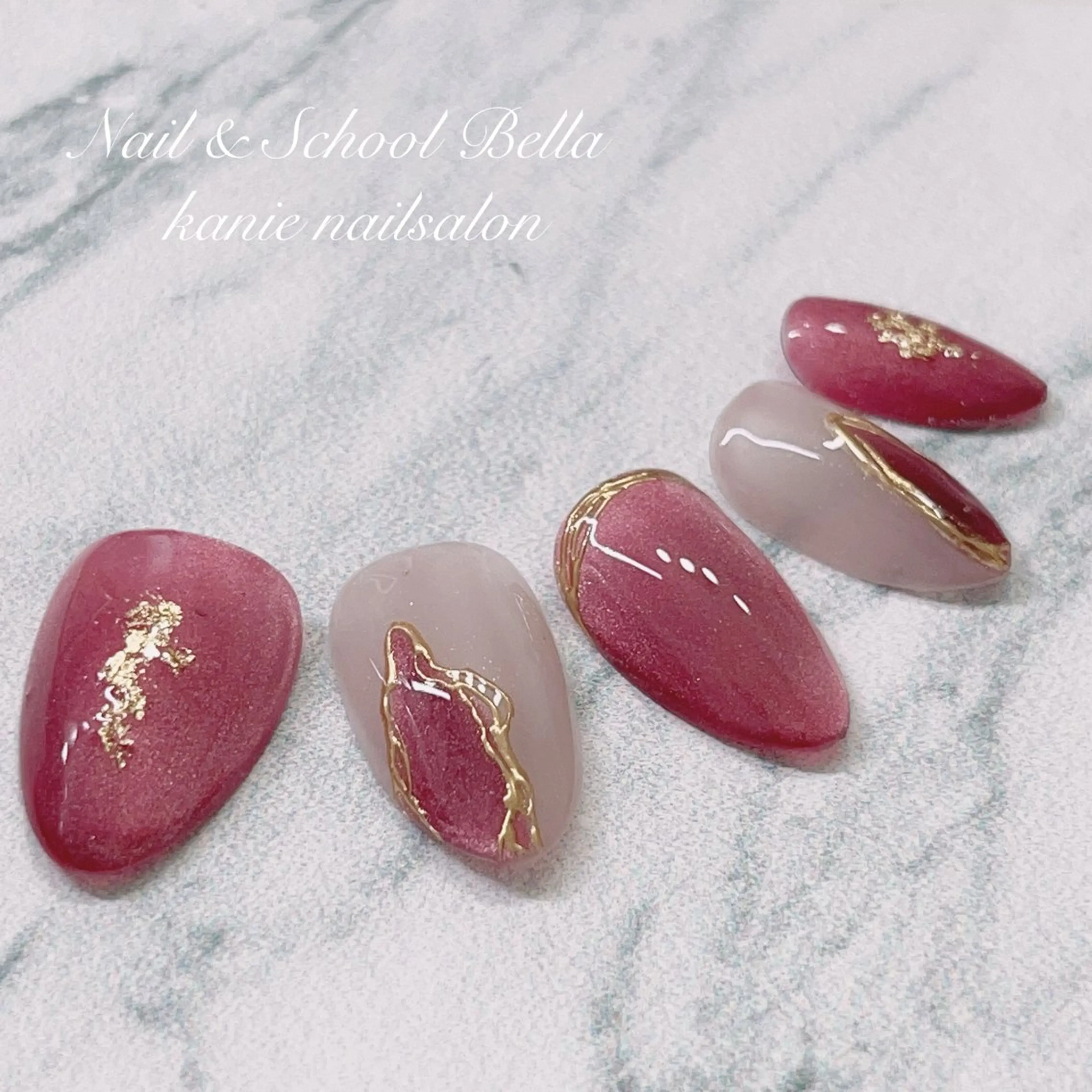 ネイル マグネットネイル ミラーネイル ニュアンスネイル Bella YUKAのネイルデザイン