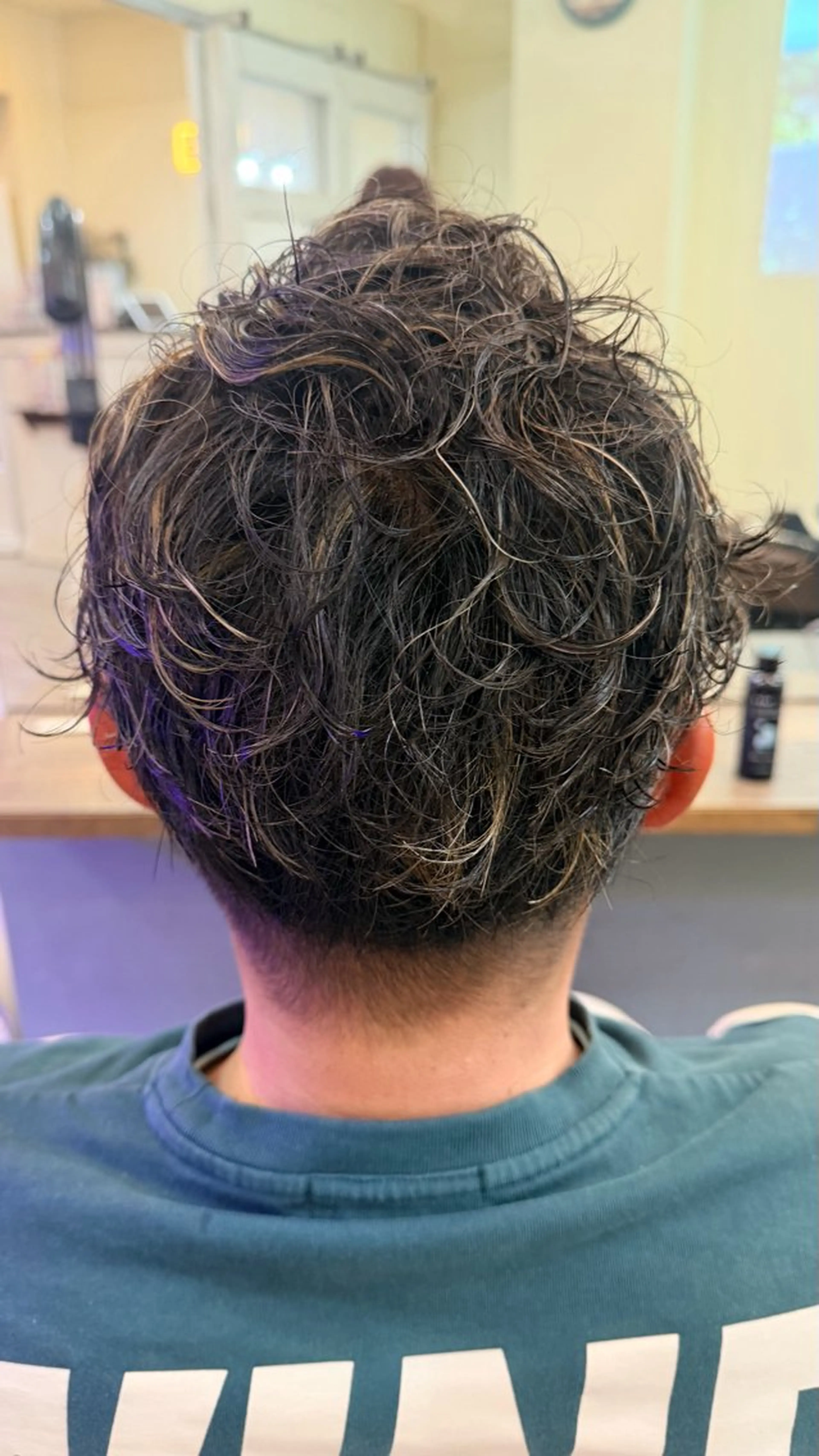 ショート カラー パーマ メンズ 鶴見 和美のヘアスタイル