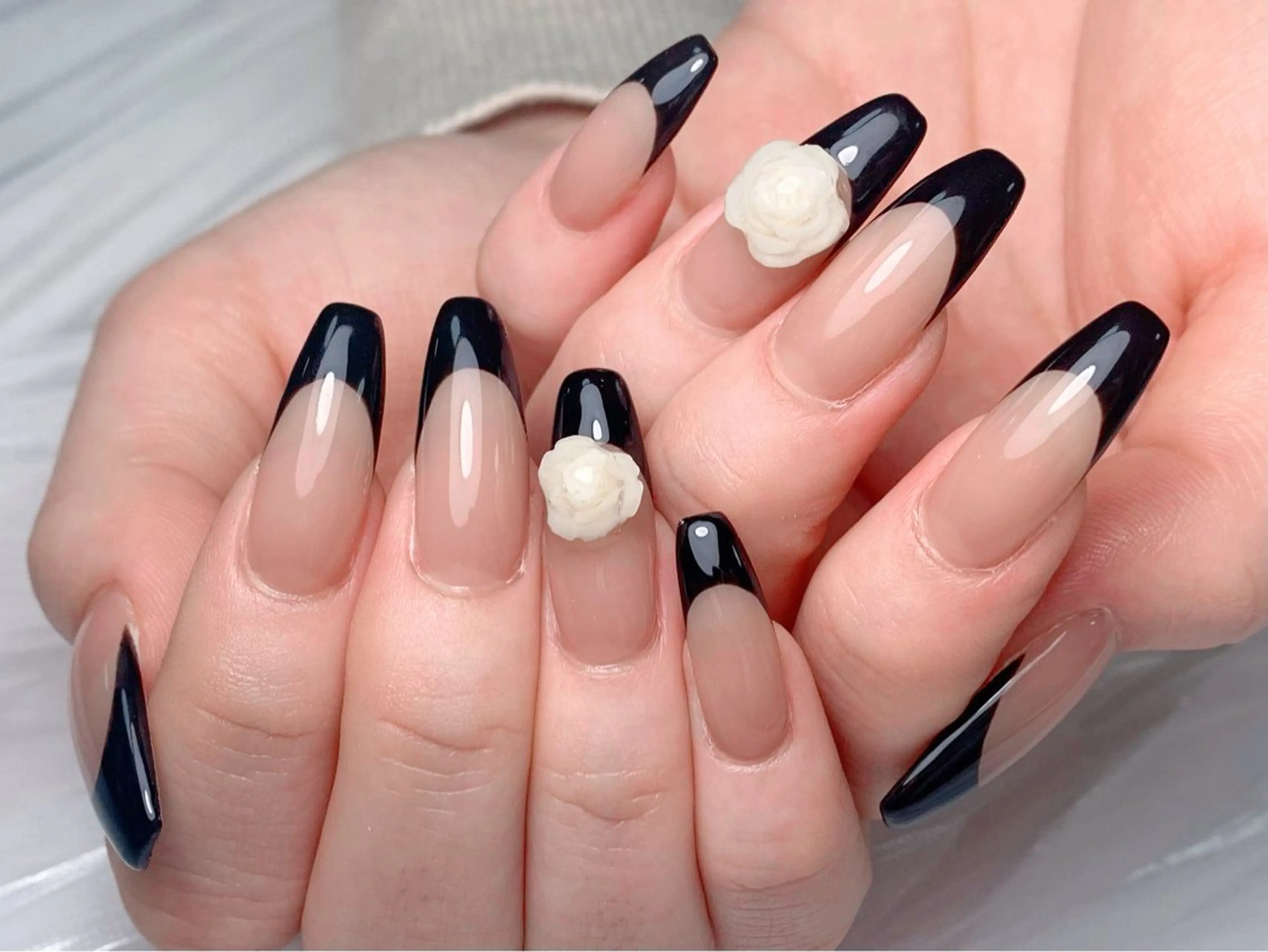 ネイル ハンドネイル ハンドケア 小林 凛のネイルデザイン