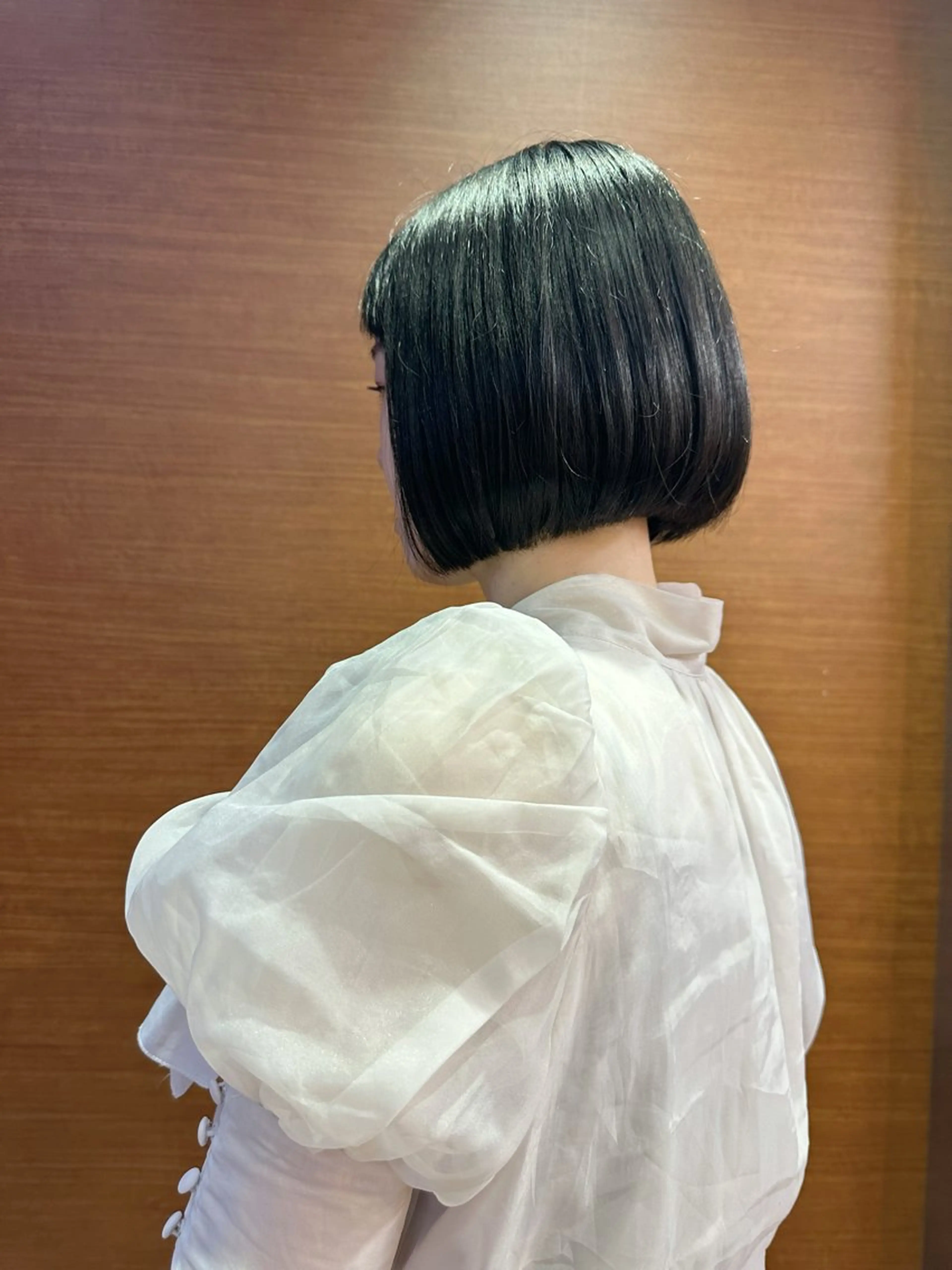 ショート 前下がりボブ ボブ 小顔カット カット GO TODAY SHAiRE SALON 銀座店所属・畦地 泰世のヘアスタイル