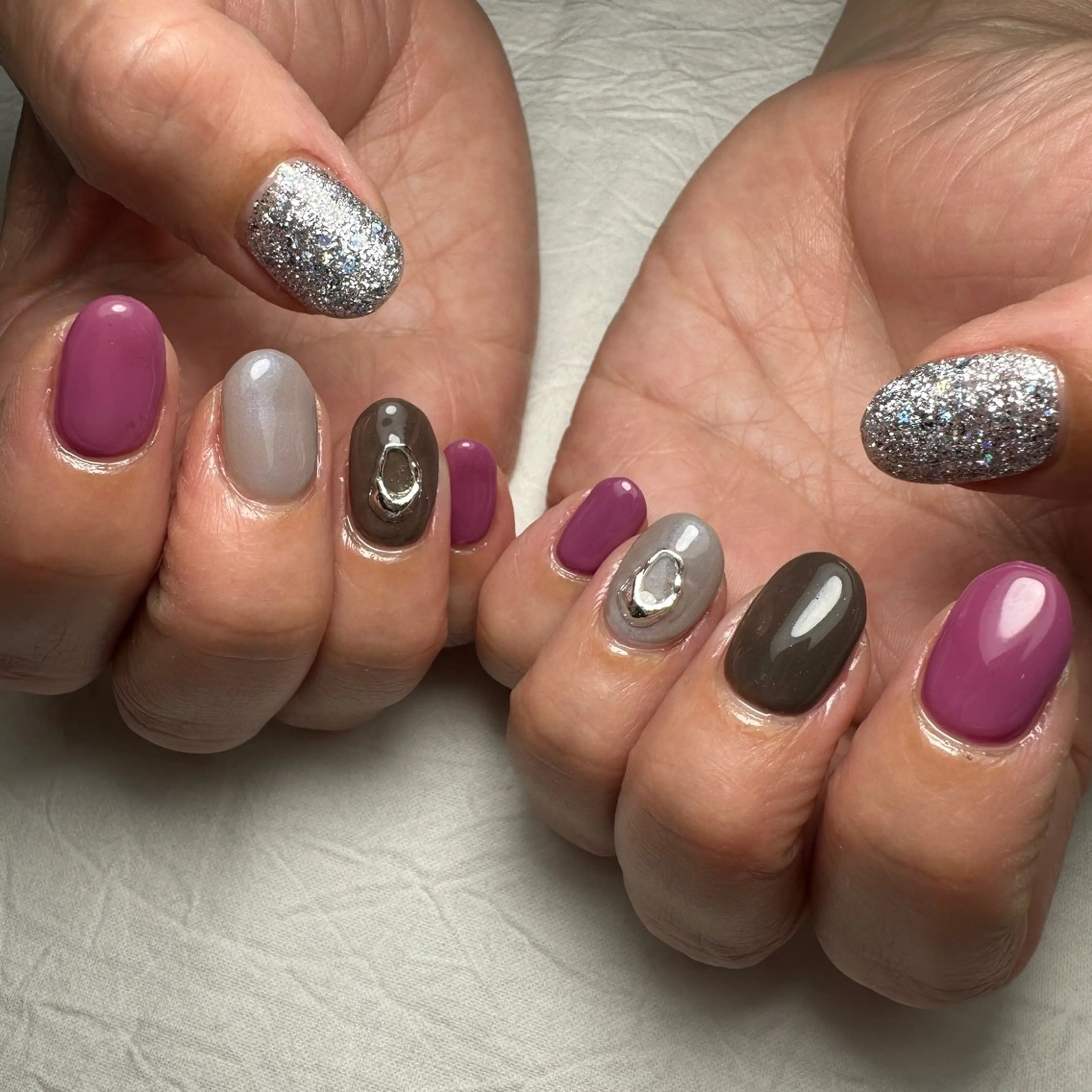 ネイル 駒月 明日香の眉毛・アイブロウイメージ