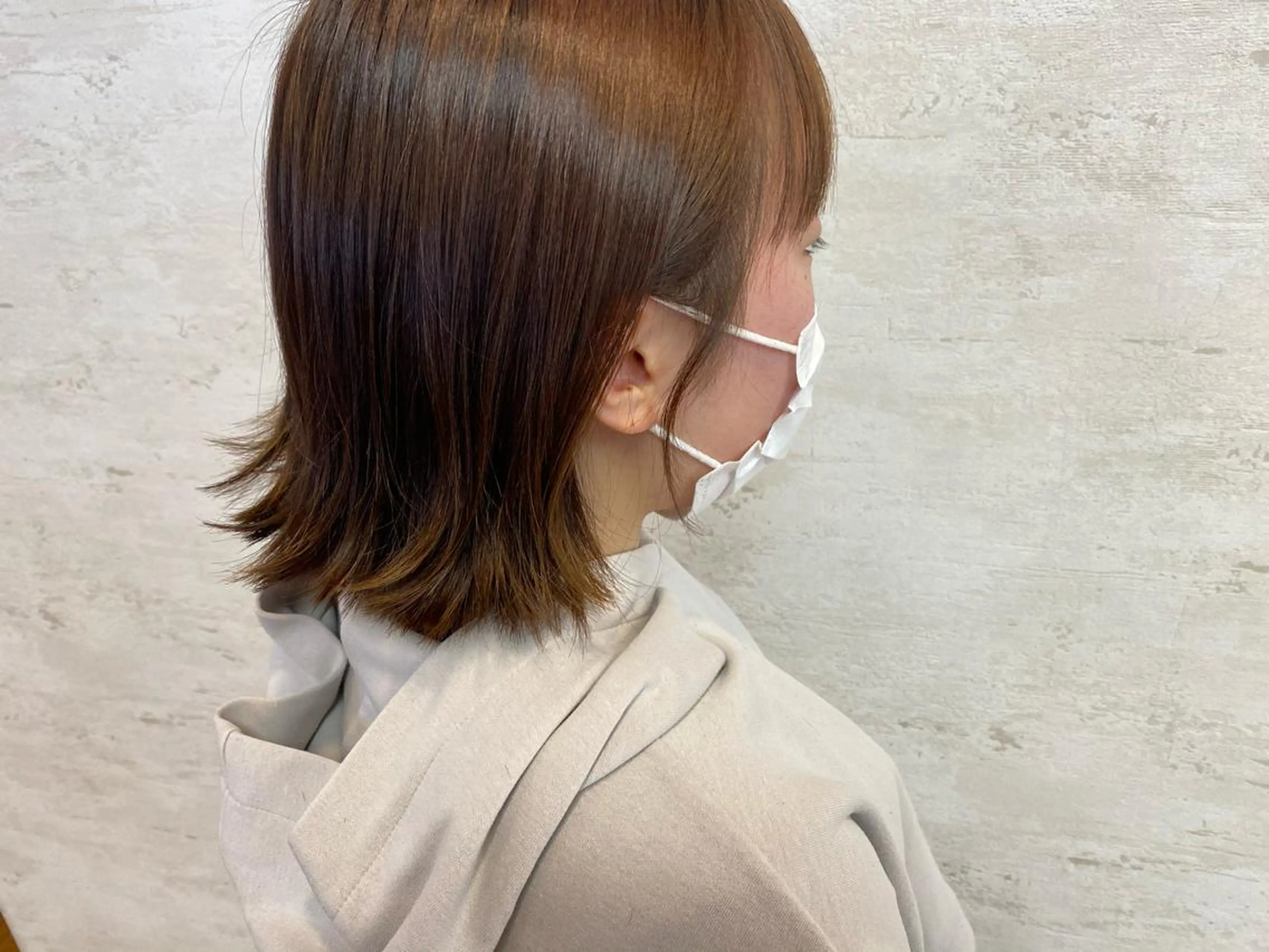 ミディアム 外ハネヘア ALLY/ あゆみのヘアスタイル