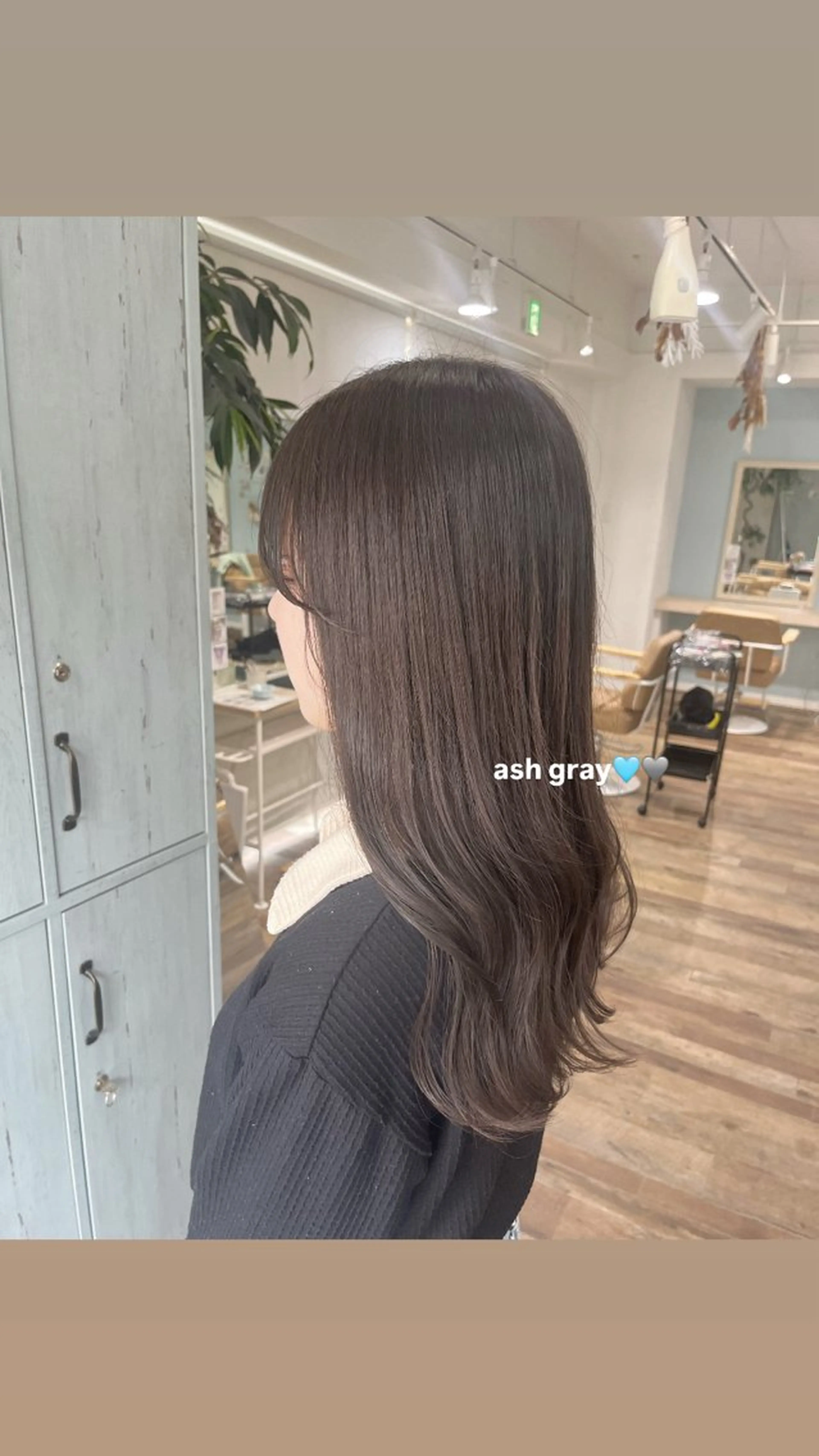 ロング アッシュ 顔周りカット カット ヘアカラー 顔周りカット/ 似合わせ/momo/のヘアスタイル