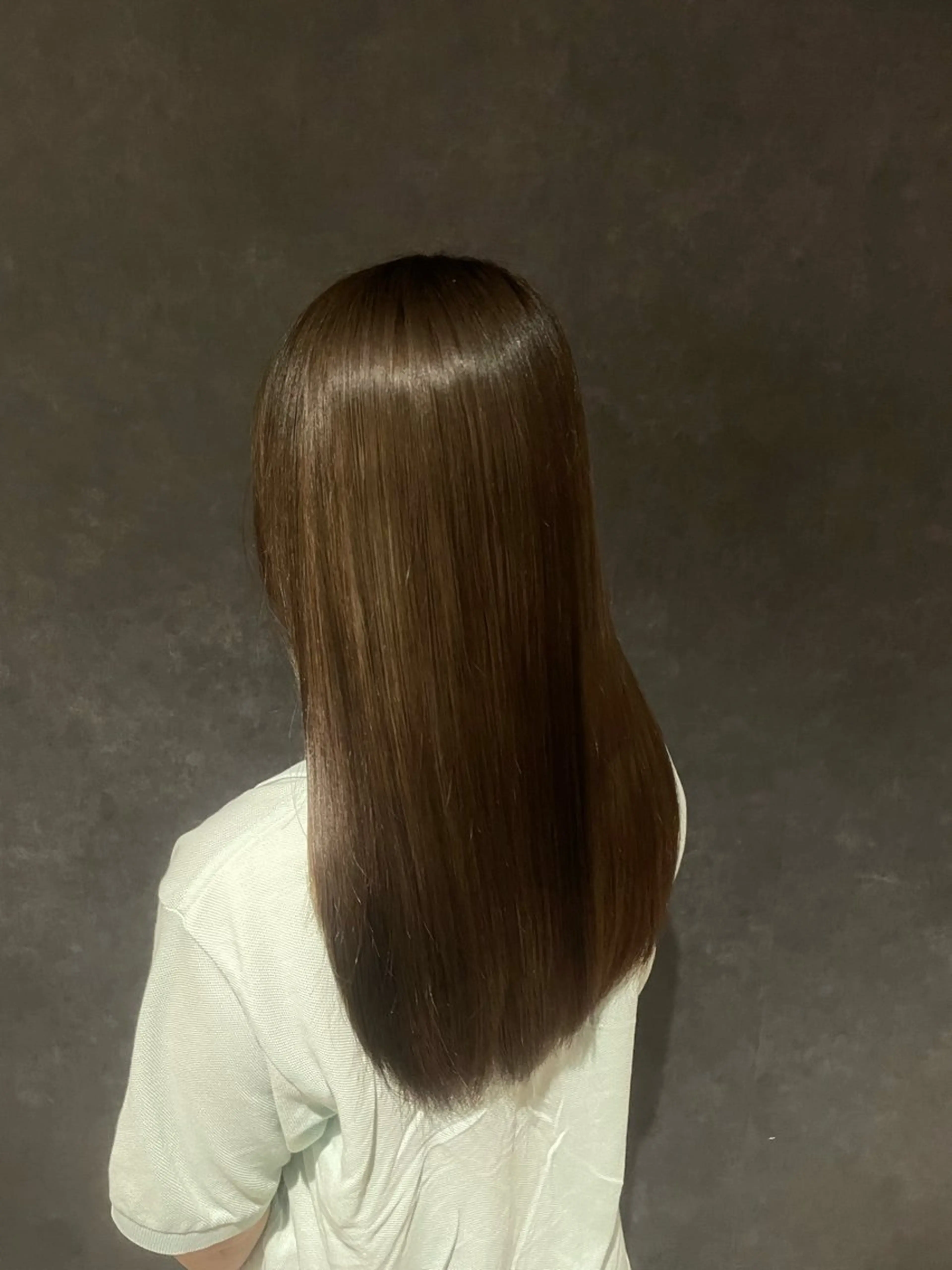 カラー ブリーチ 透明感カラー ヘアカラー 中里 優羽のヘアスタイル