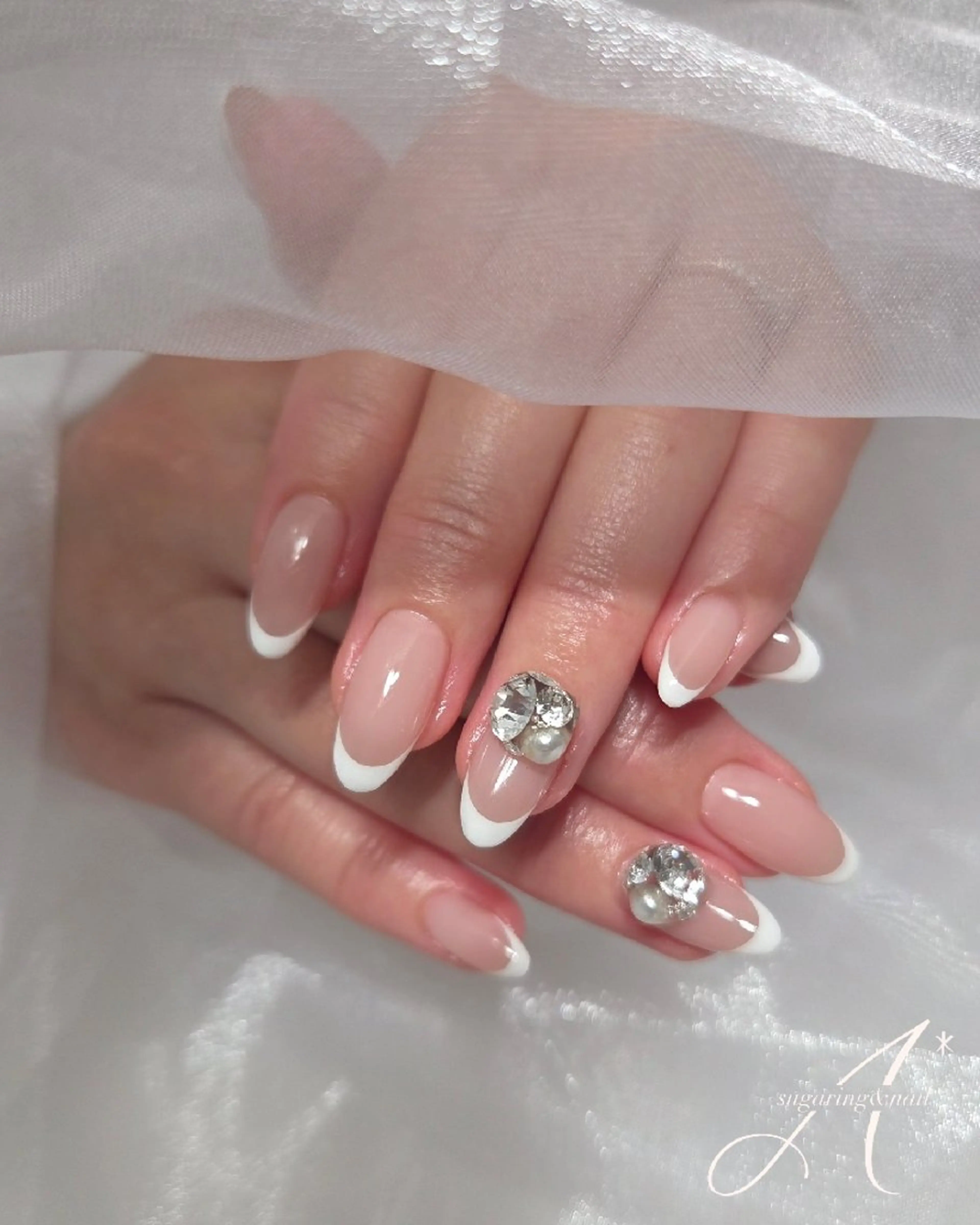 ネイル フレンチネイル ホワイト A*《エースター》 シュガーリング🍋のエステ・リラクイメージ