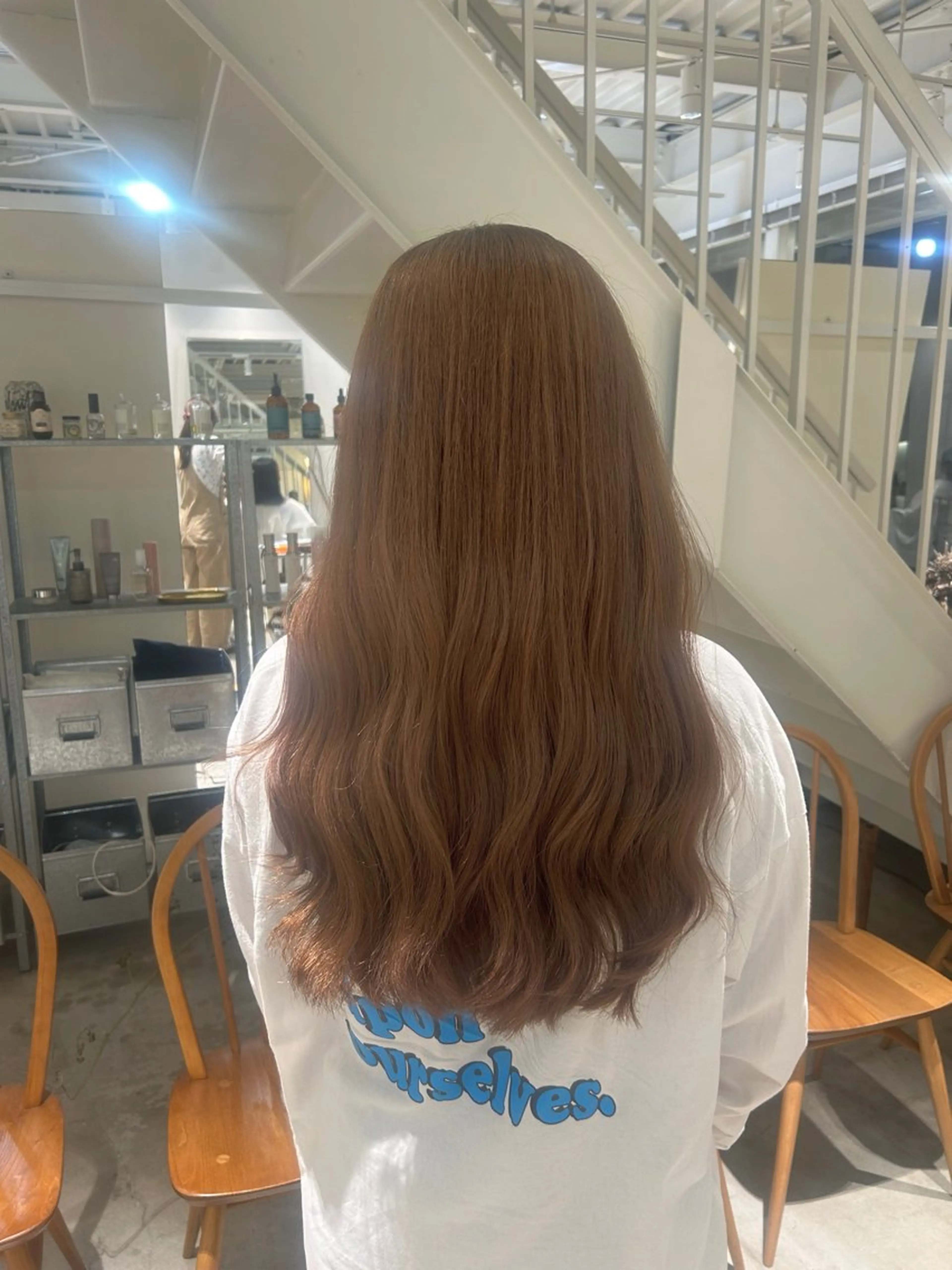 ロング カラー ベージュカラー ヘアカラー 篠原 若奈のヘアスタイル