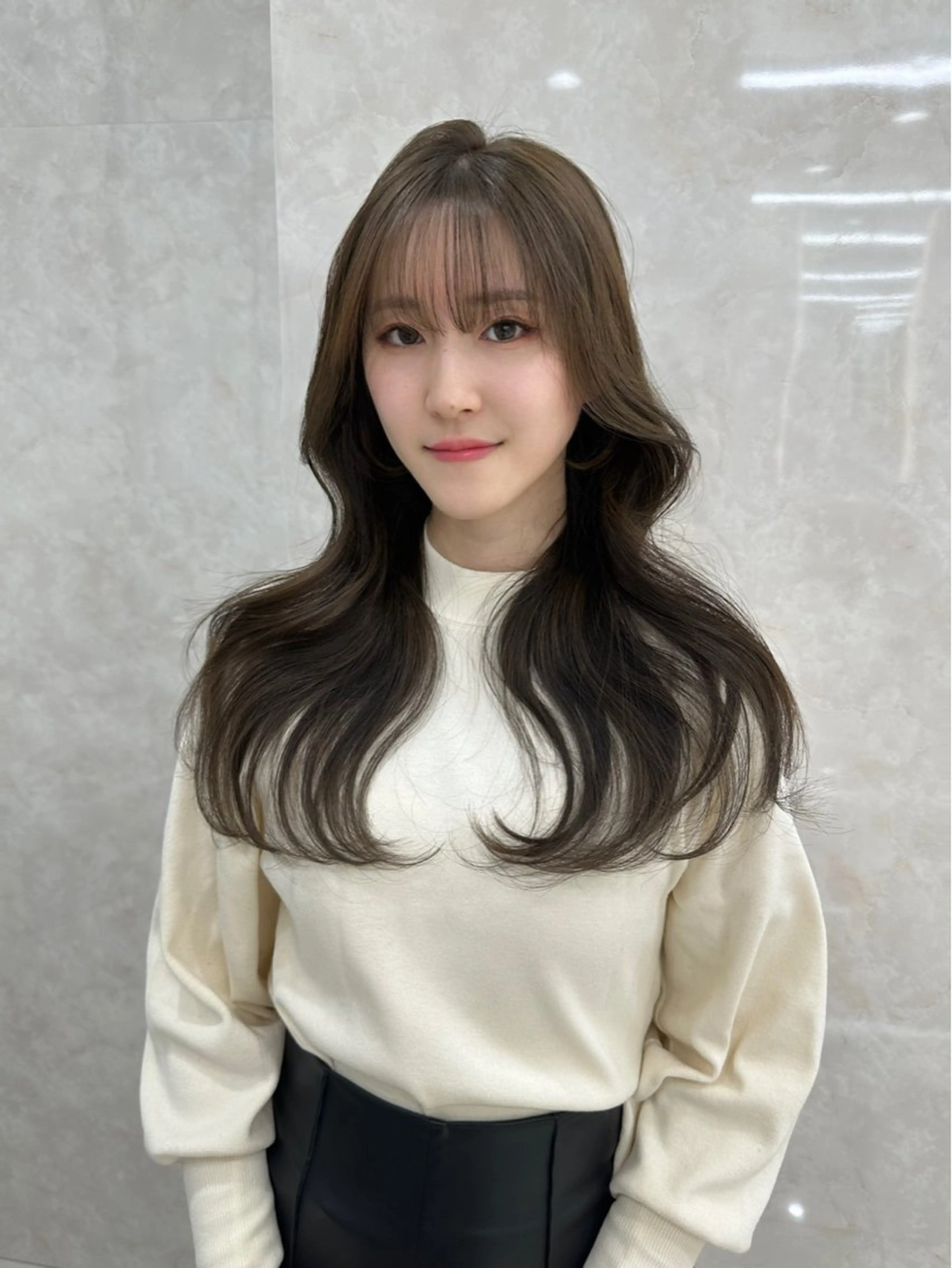 ロング 森田 真由香のヘアスタイル