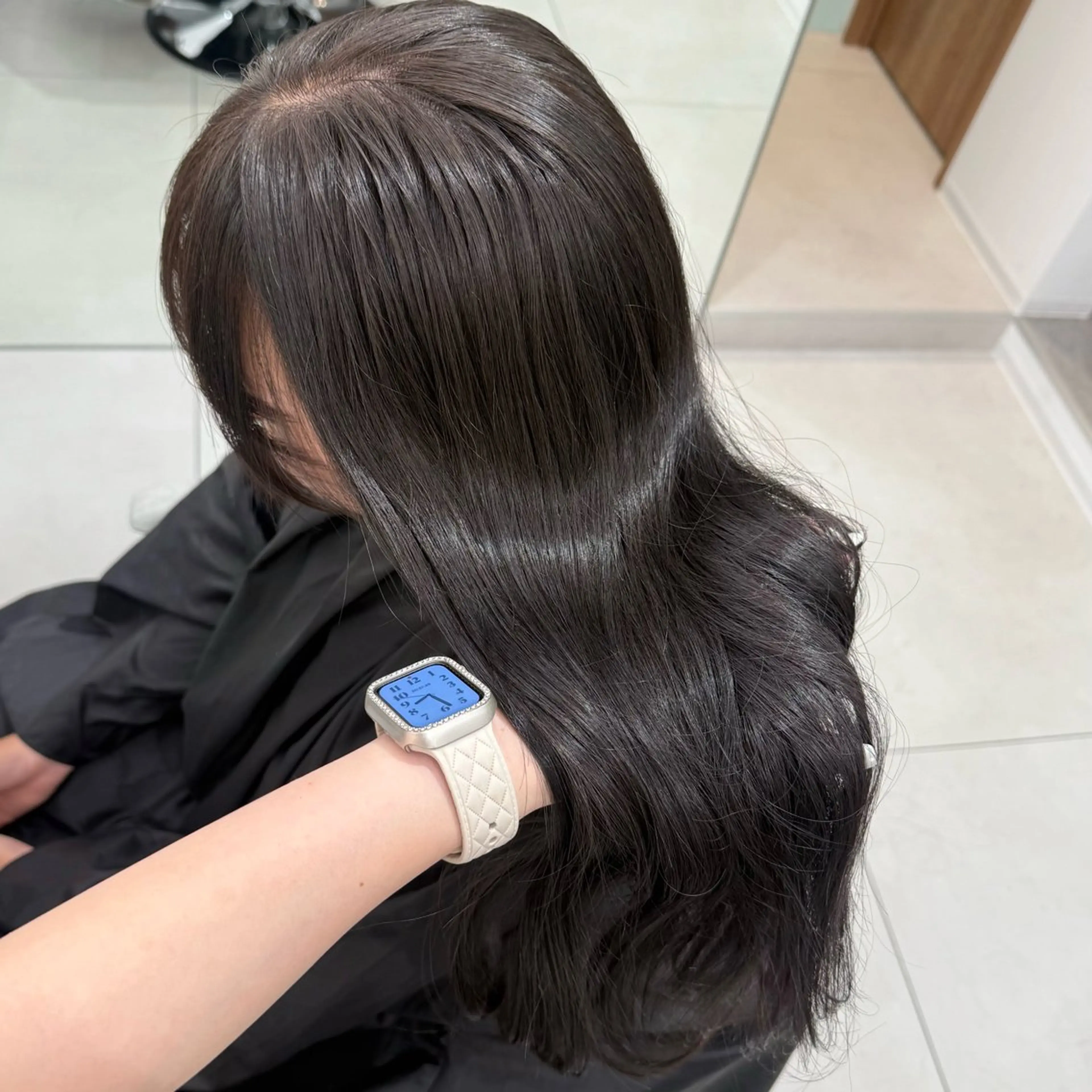 ロング カラー ショコラグレージュ グレージュ カット ヘアカラー トリートメント 澤 佑華 🎀 透明感カラーのヘアスタイル