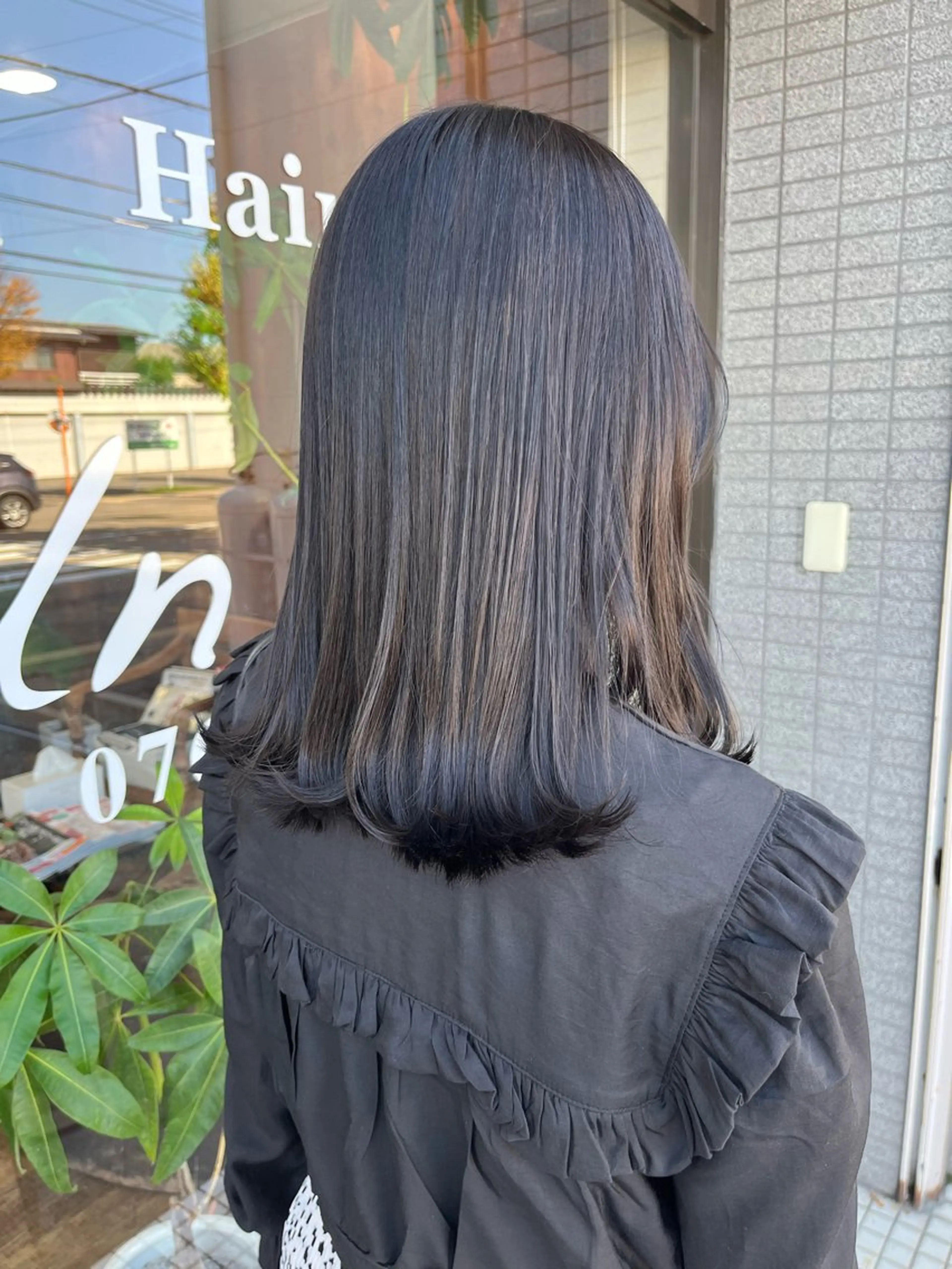 ミディアム 立野 希沙のヘアスタイル