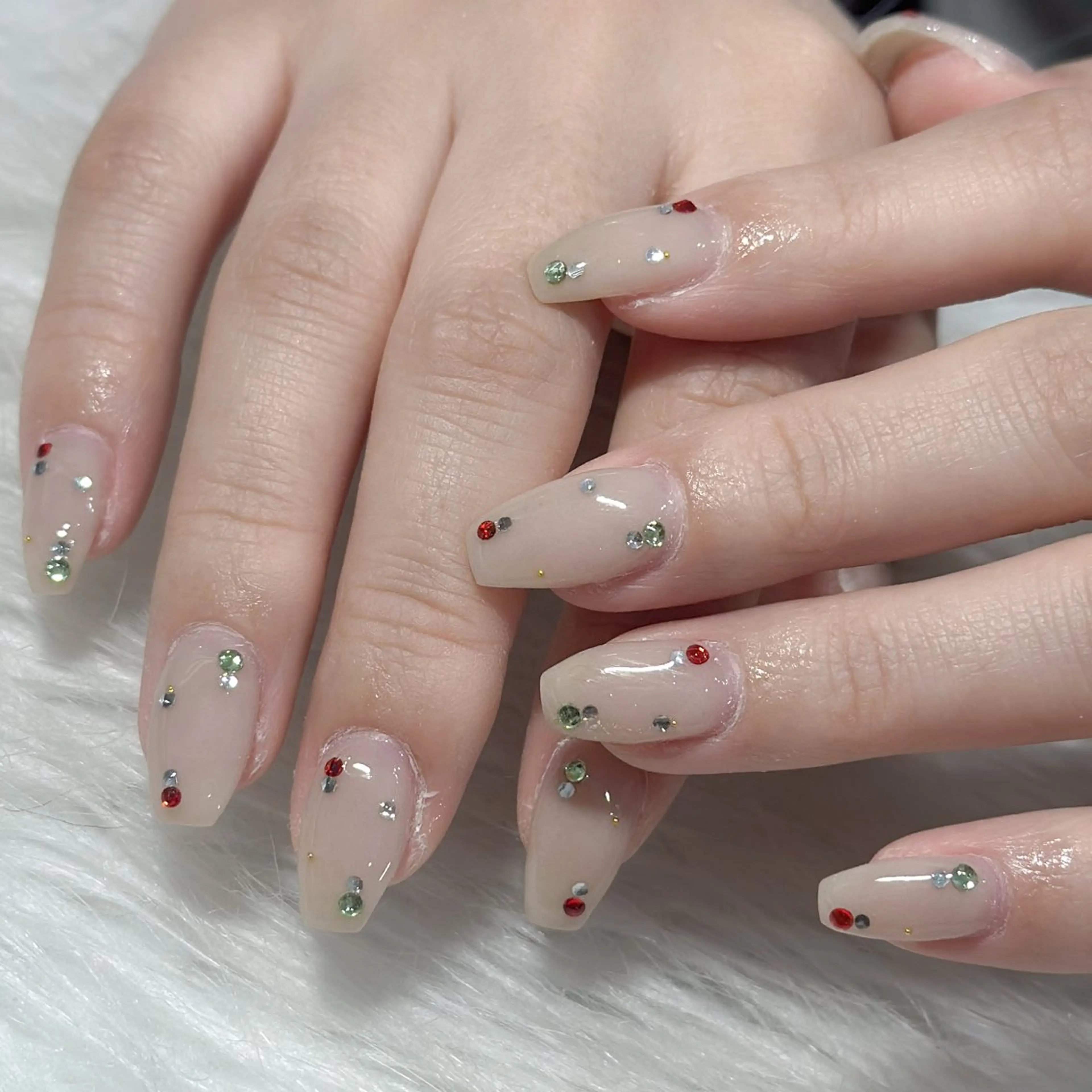 ネイル ハンドネイル フットネイル LAVISH nanamiのネイルデザイン