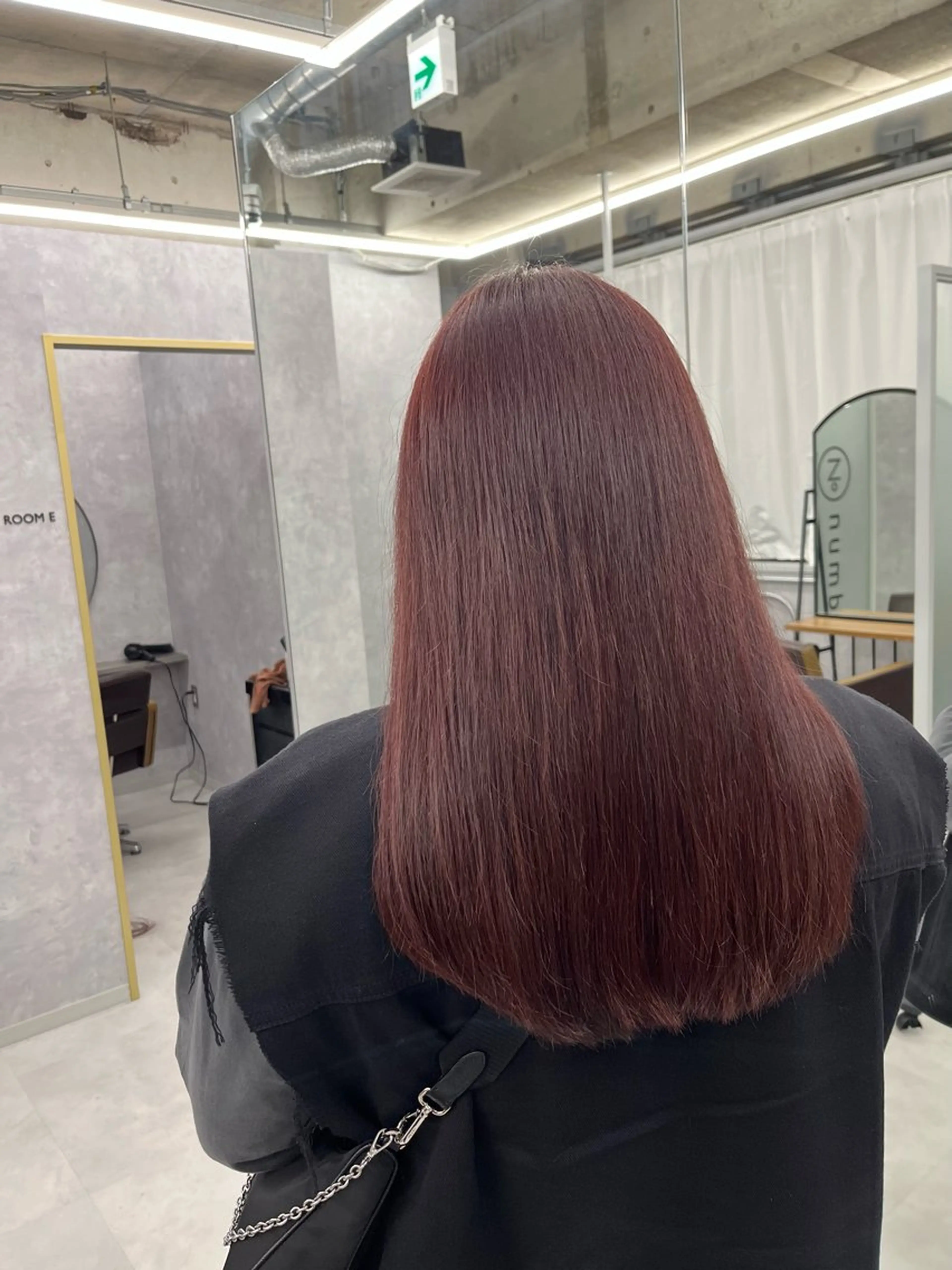 ロング カラー ラベンダーカラー ピンクカラー ピンクラベンダー カット ヘアカラー トリートメント yuri🌼 NUMBER 天王寺のヘアスタイル