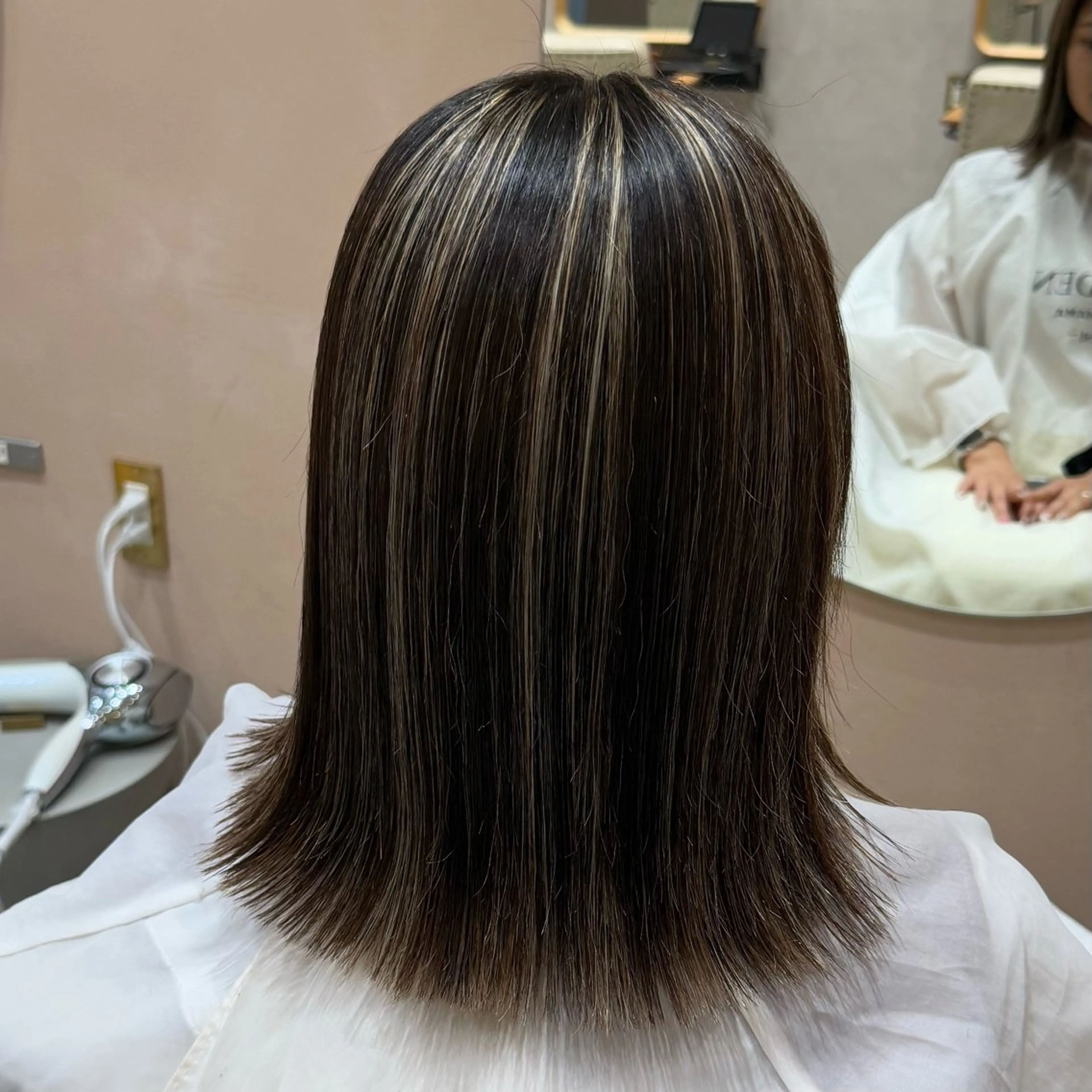 ミディアム 艶髪/透明感/ ユリ🥣🎟️のヘアスタイル