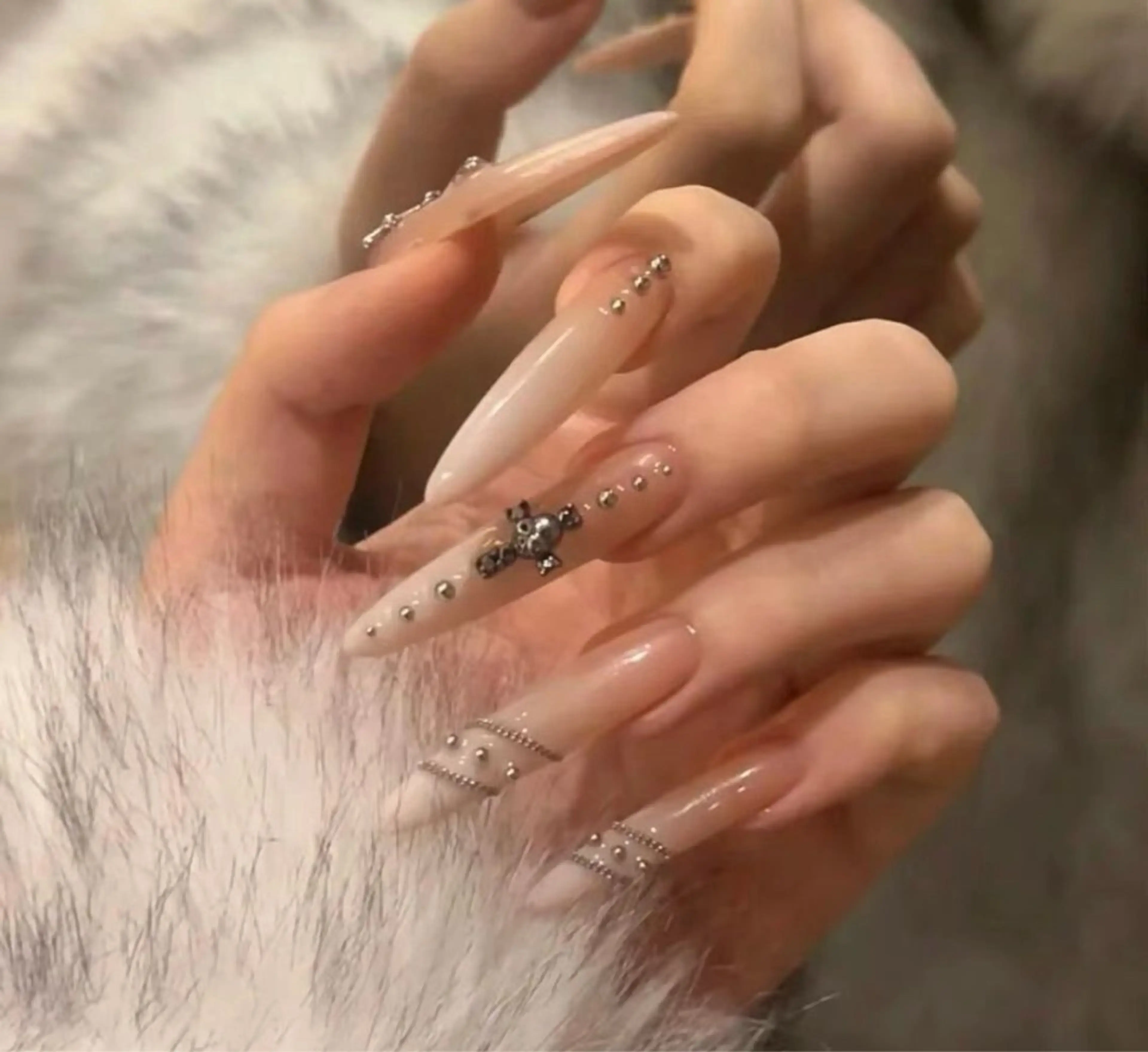 ネイル ハンドネイル XIXI ネイルのネイルデザイン