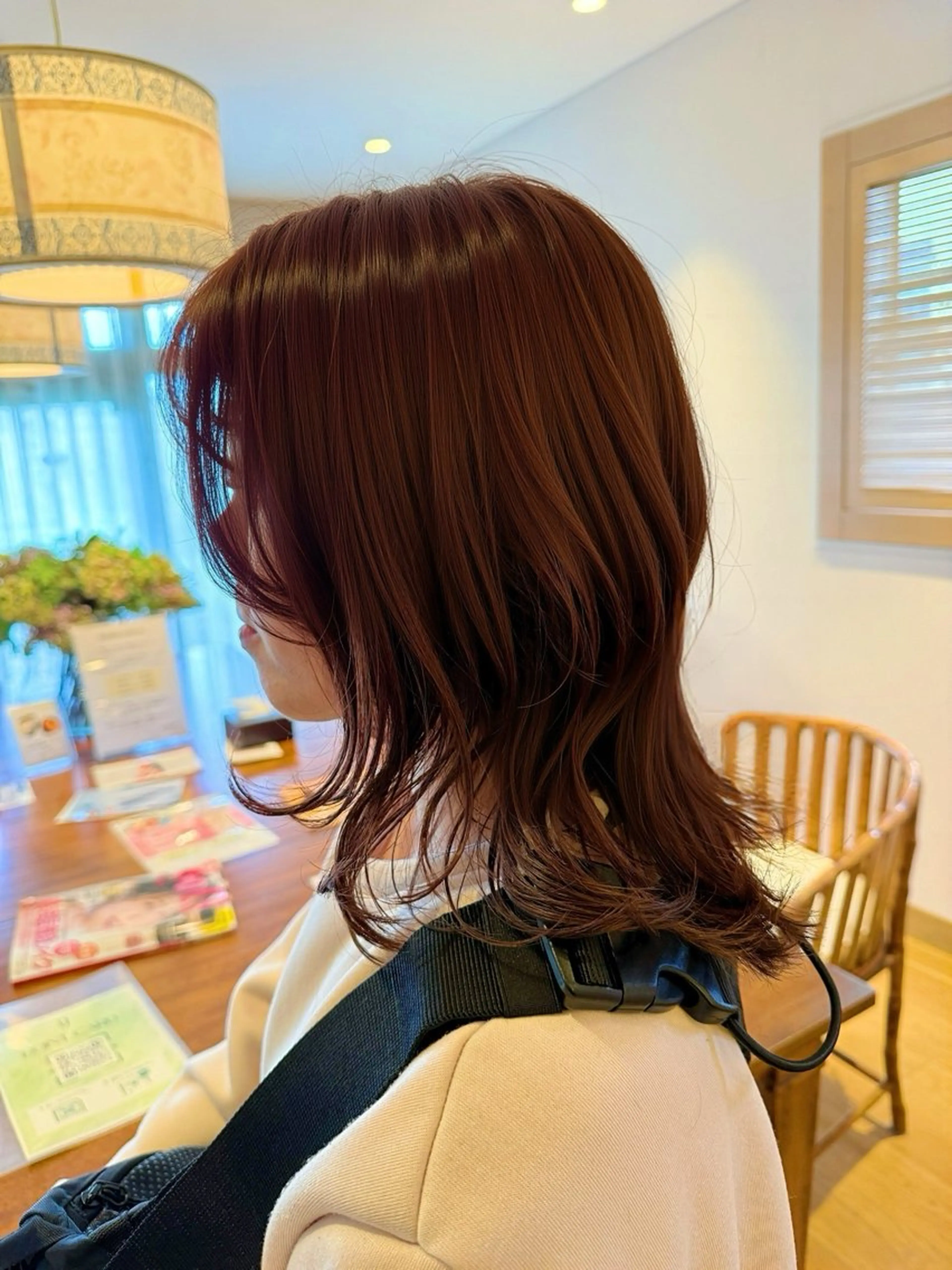 ミディアム カット ヘアカラー トリートメント 津田 幹太のヘアスタイル