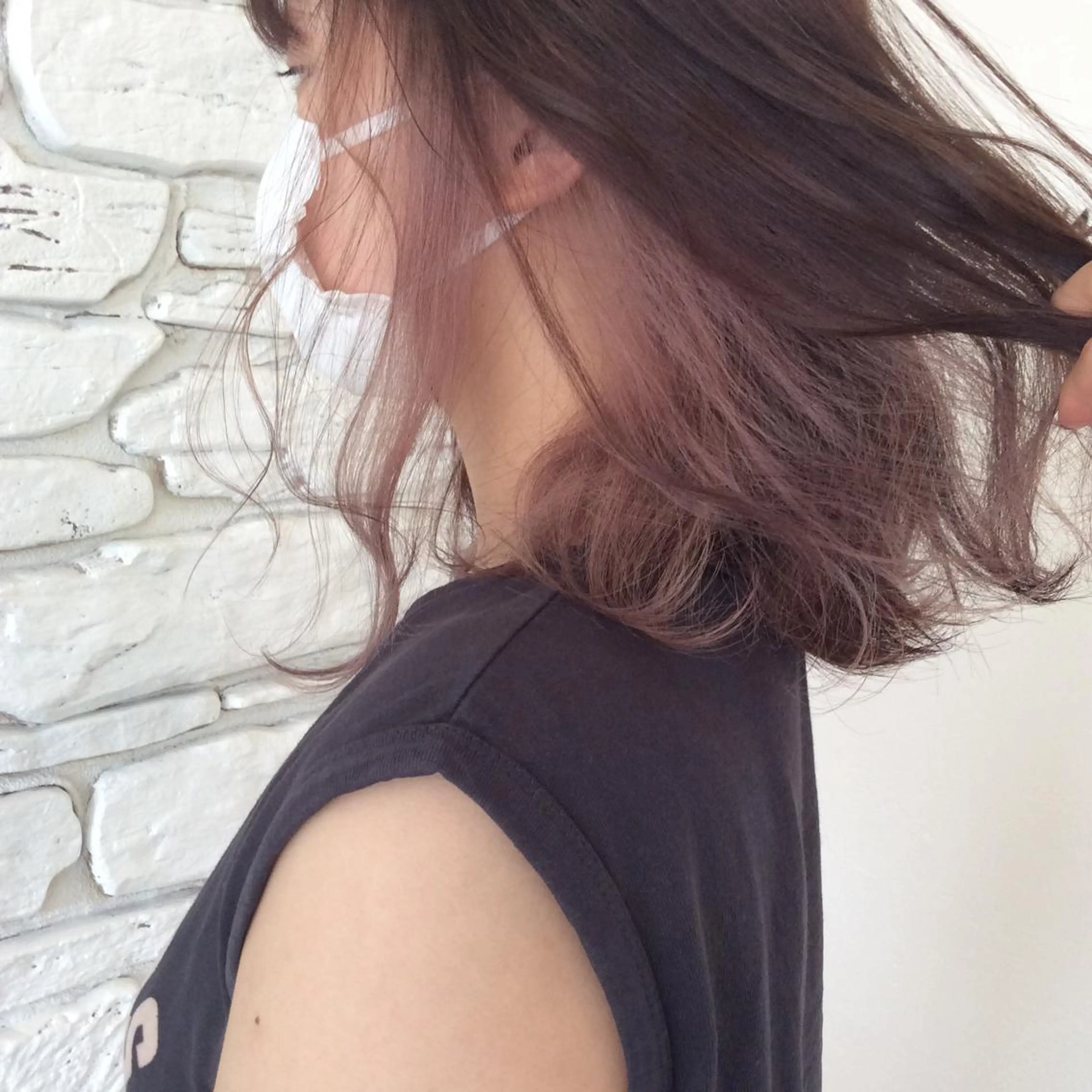 ミディアム カラー インナーカラー ピンクカラー 浅岡 のどかのヘアスタイル