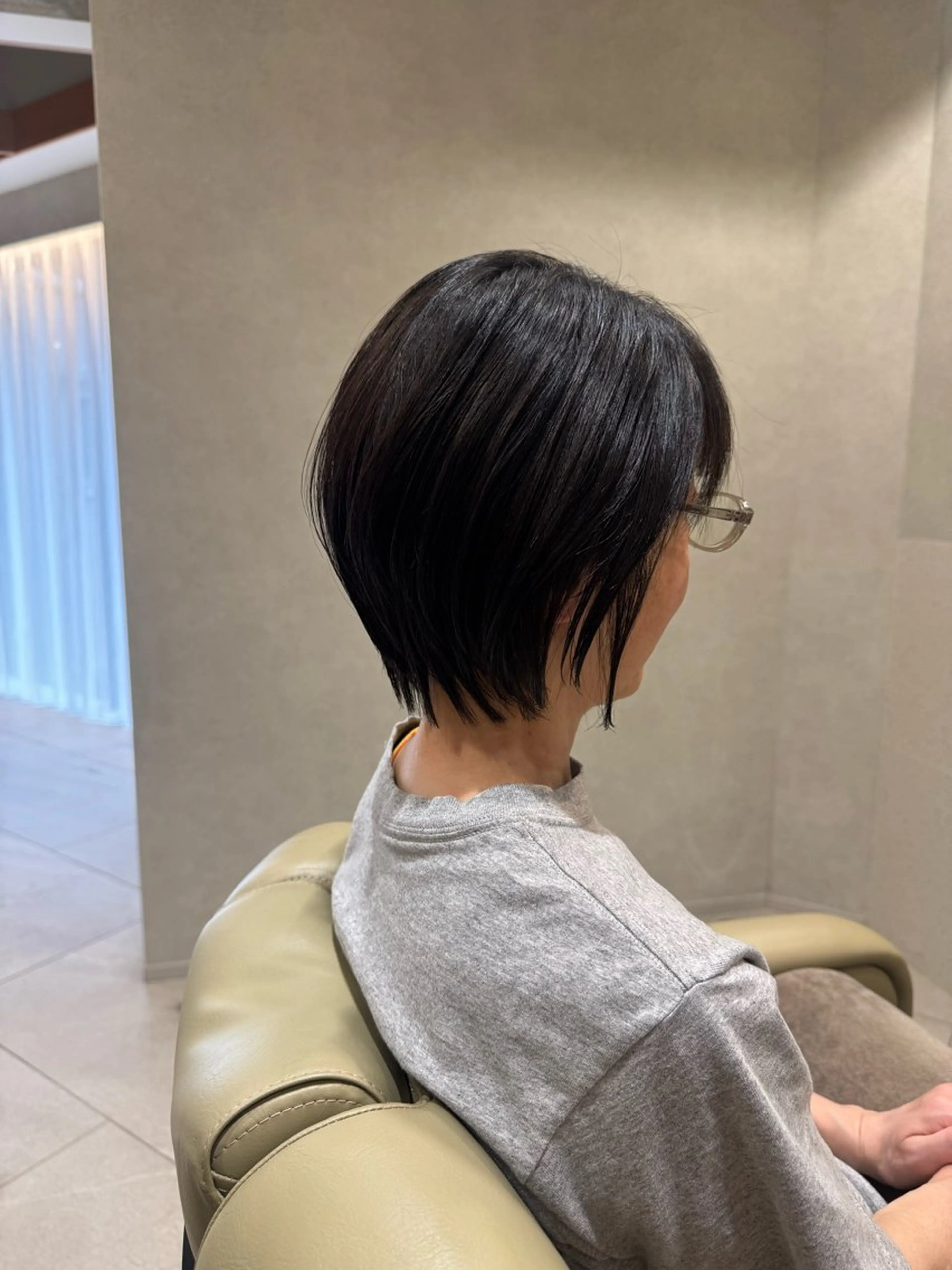 ショートカット、ウルフカットの写真