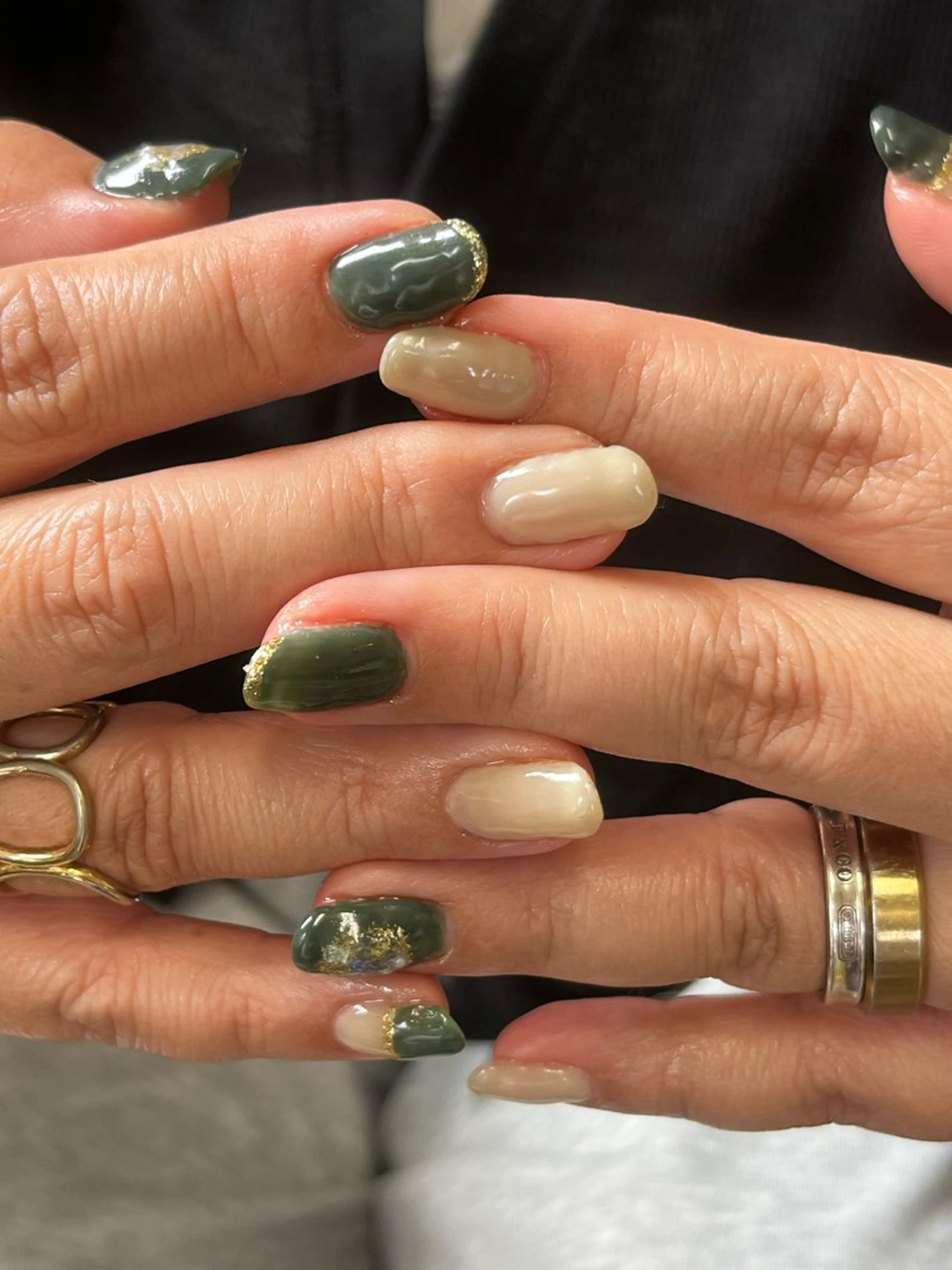 ネイル ゴールド グリーン ハンドネイル 〜Pearl me〜 Michiのネイルデザイン