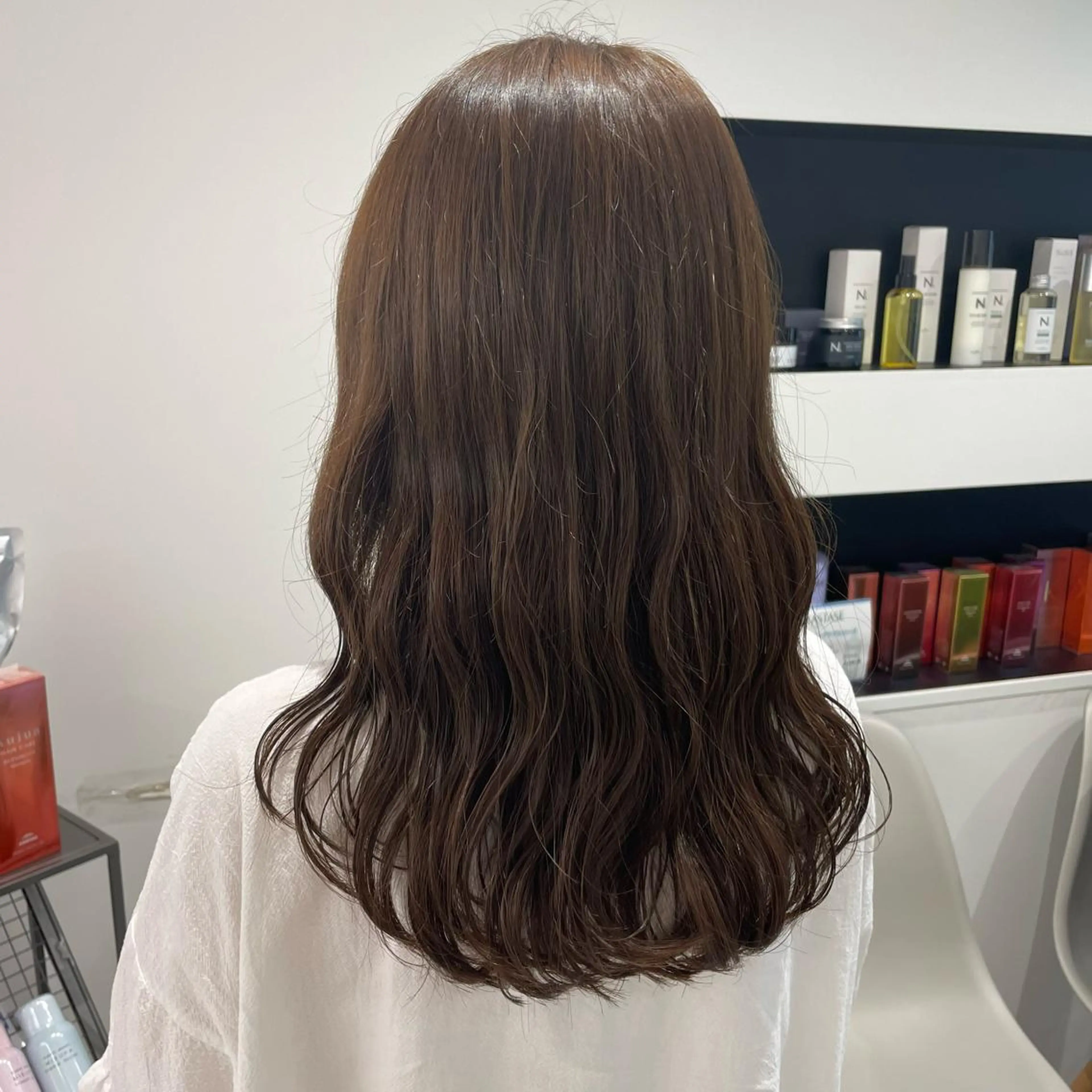 ミディアム カラー パーマ ヘアアレンジ メンズ キッズ ネイル マツエク・マツパ アイブロウ ブラウンカラー ナチュラルブラウン カラーマツエク ナチュラル ブラウン mona/ ストレートスタイル✨のヘアスタイル