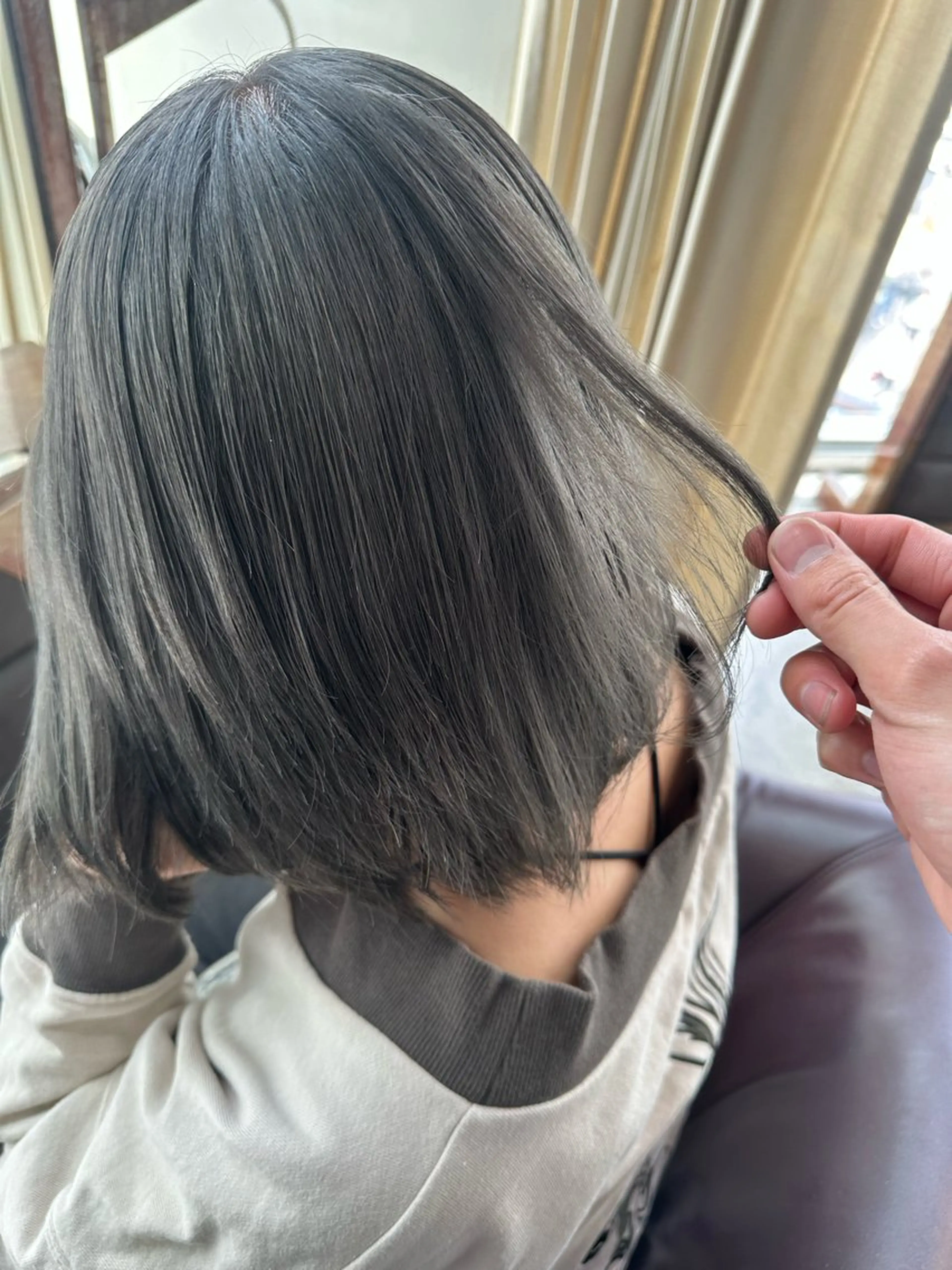 ミディアム 酒徳 唯斗のヘアスタイル