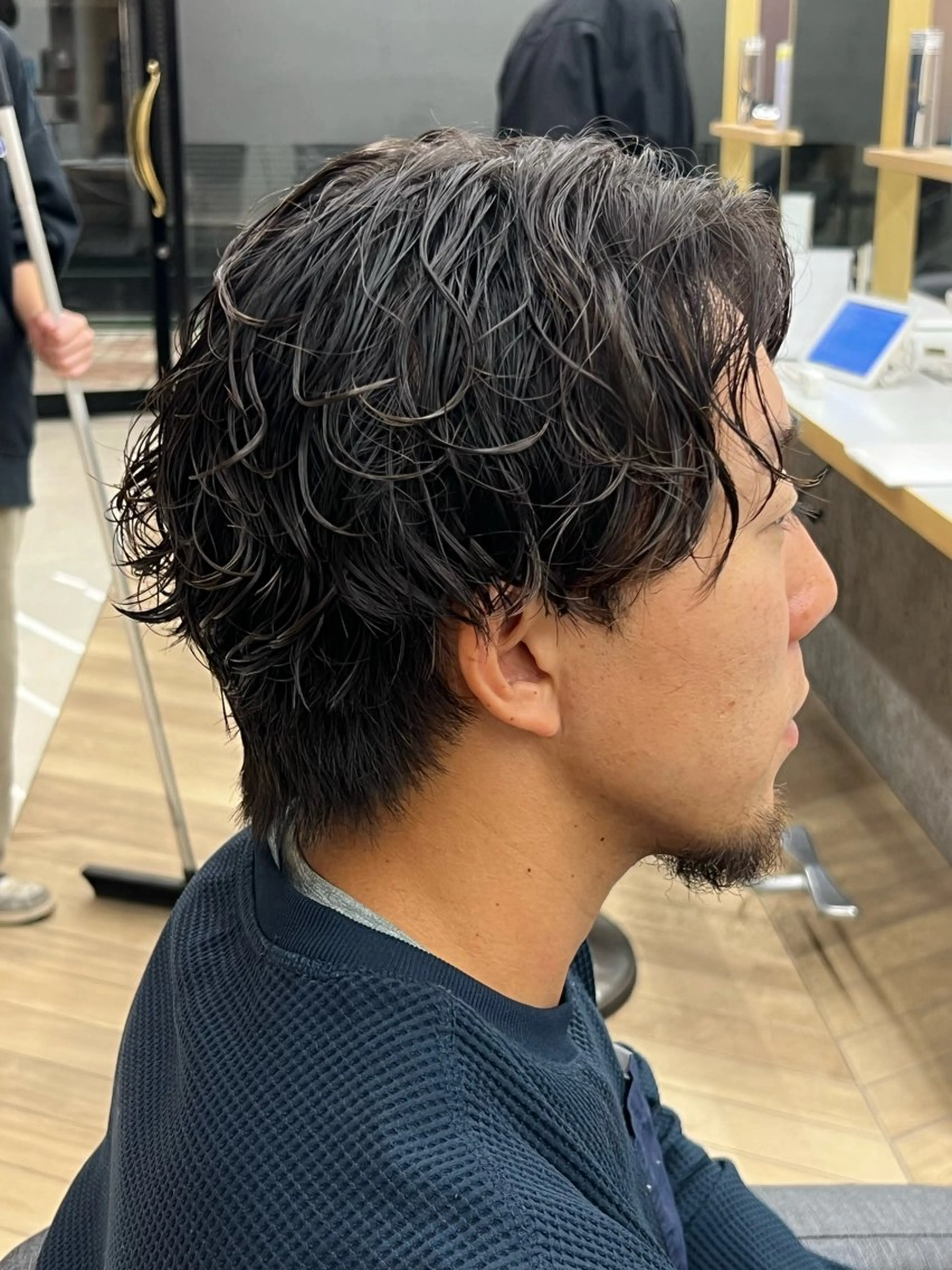 ミディアム パーマ メンズ カット パーマ トリートメント ヘアセット 🏅メンズ特化 ヤマクラ　タイキのヘアスタイル